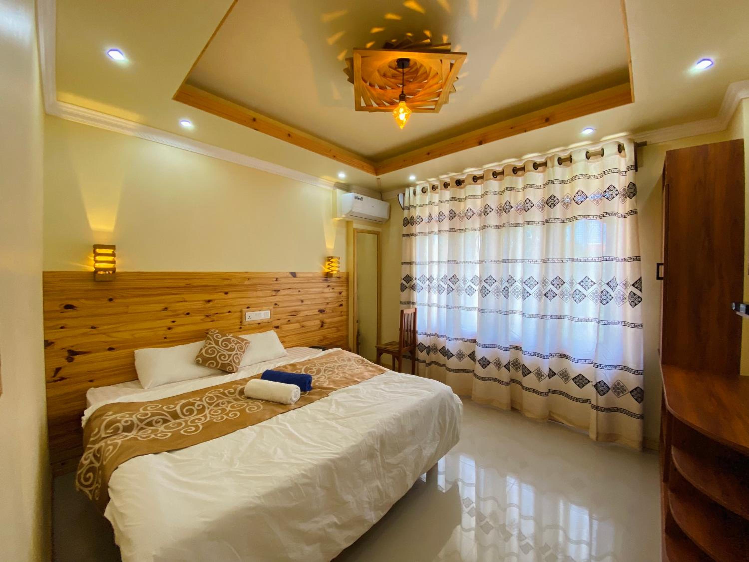 Deluxe Double Room photo 2