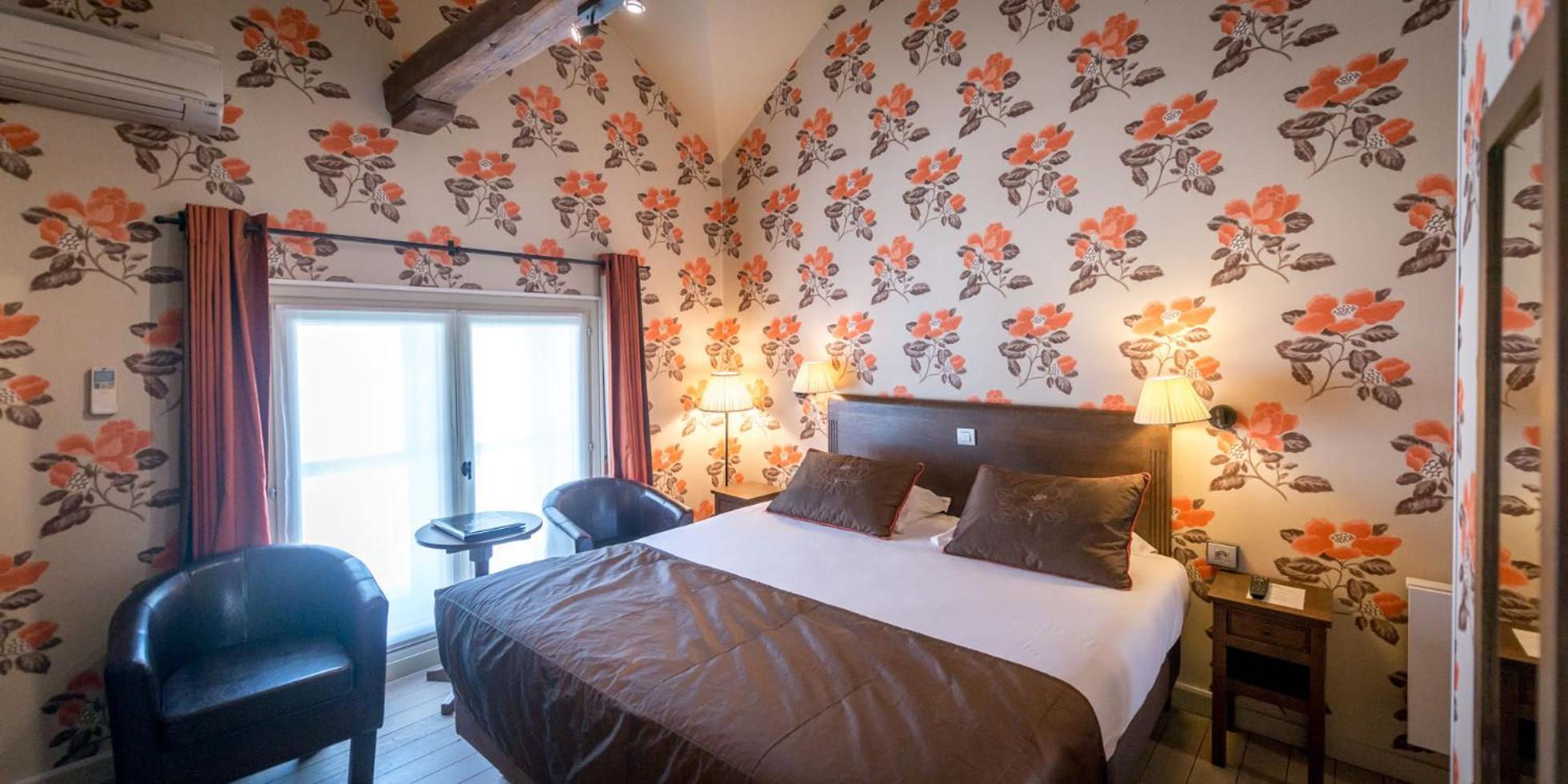 Standard Double Room - Photo 24