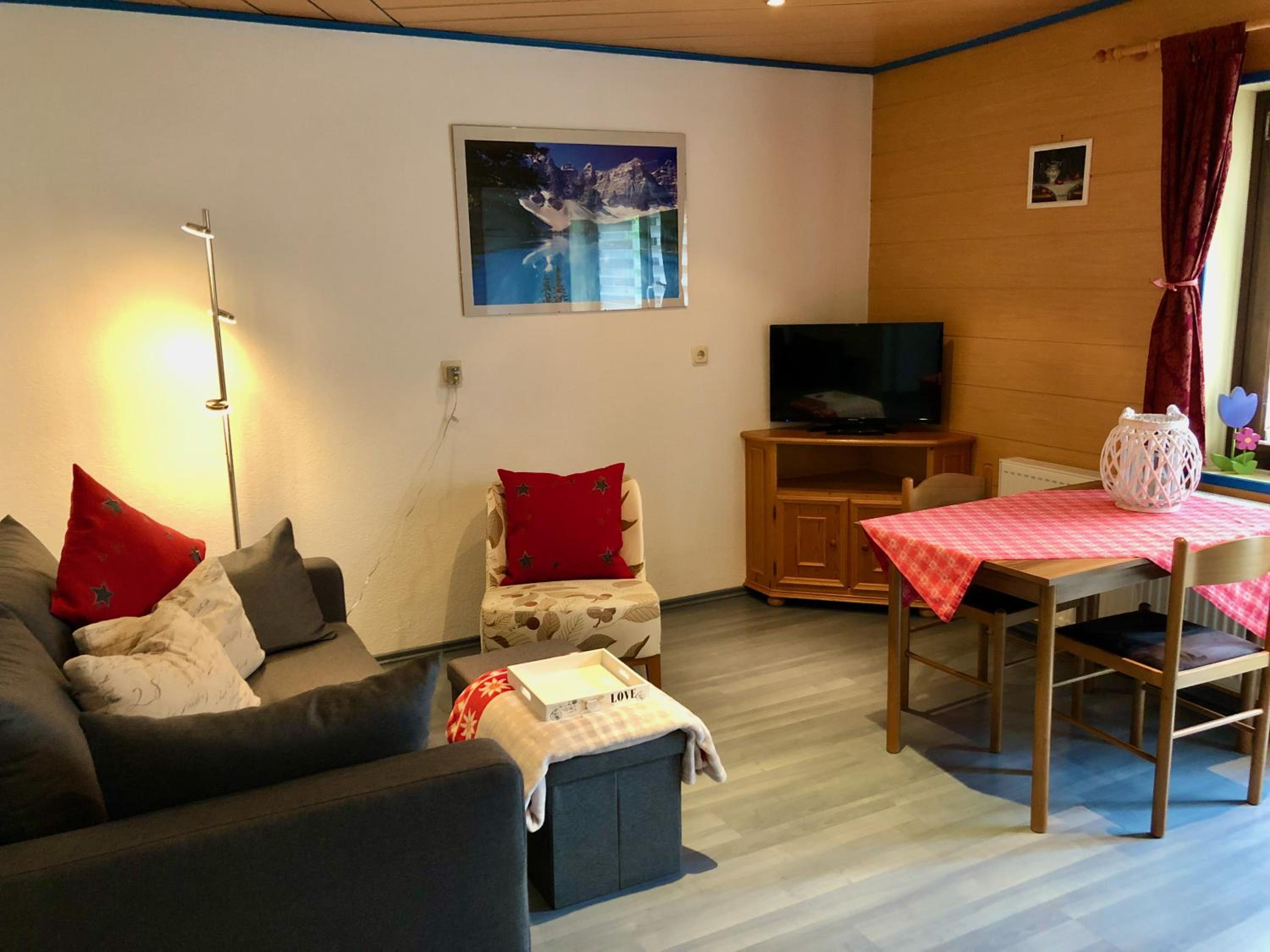 One-Bedroom Apartment with Balcony photo 1