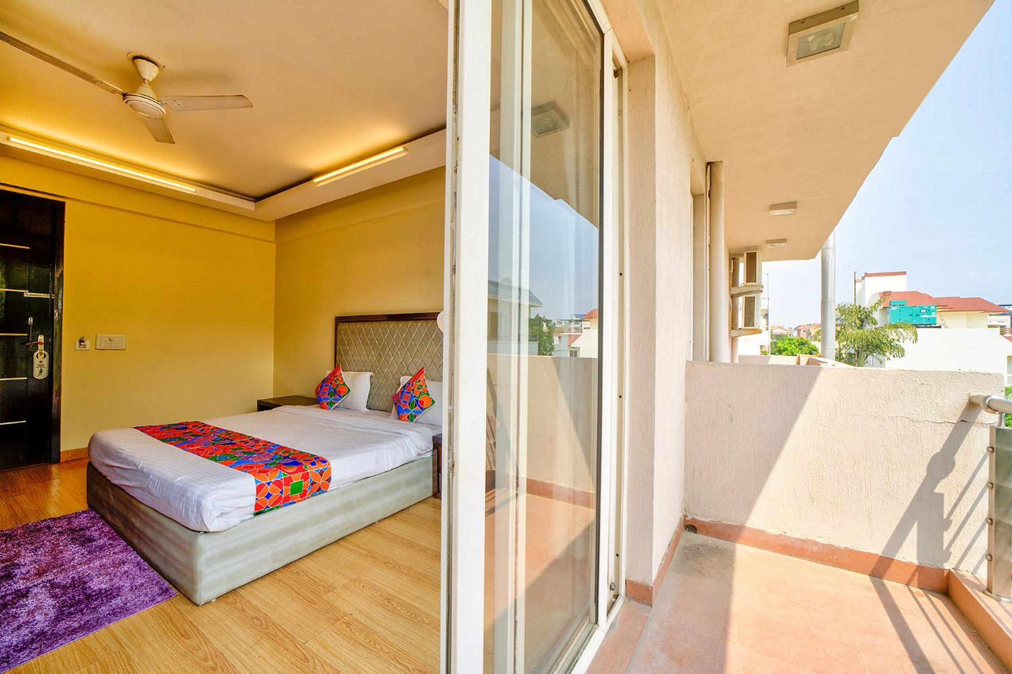 Deluxe Room - Photo 1