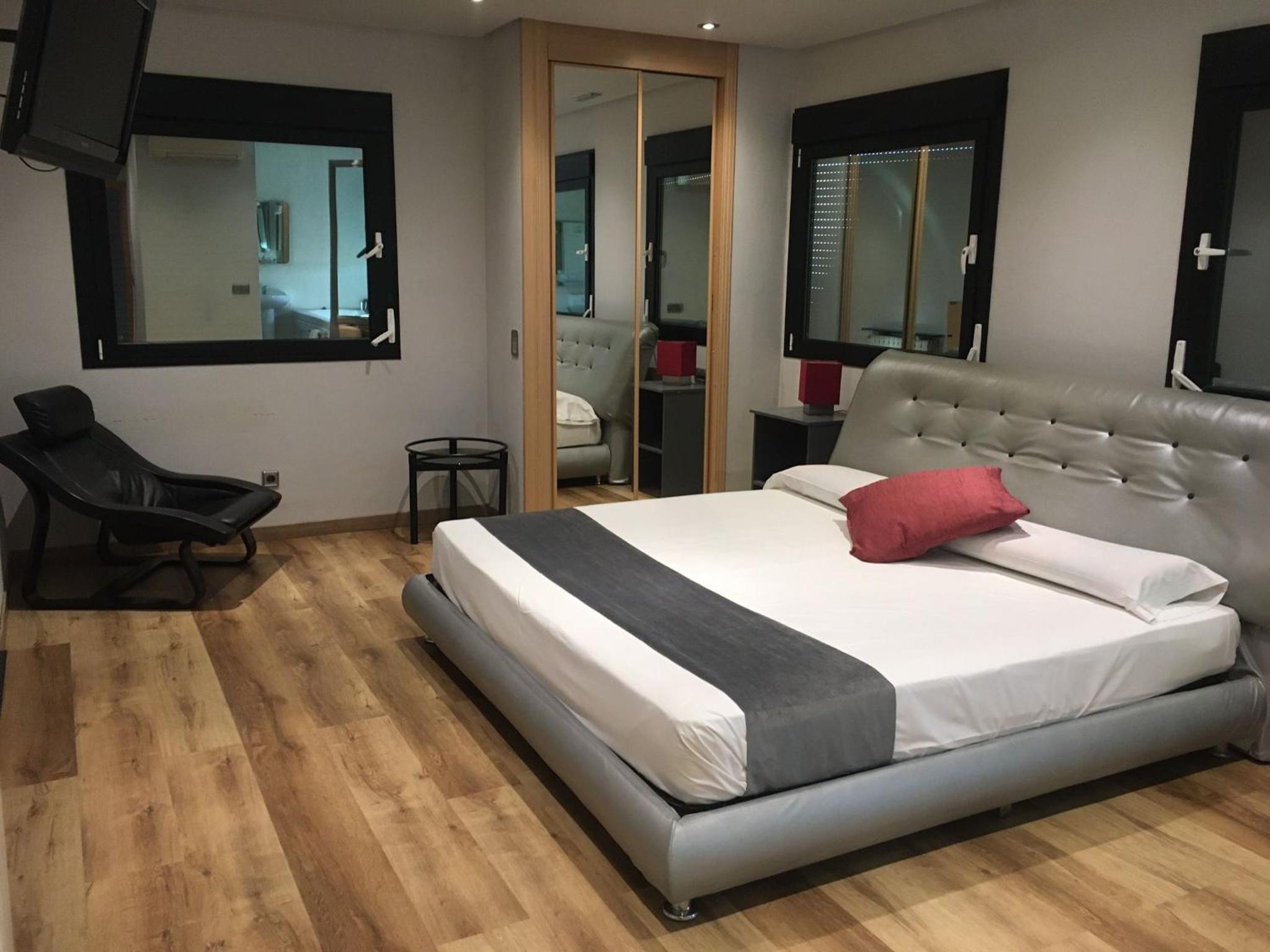 Standard Double Suite photo 2