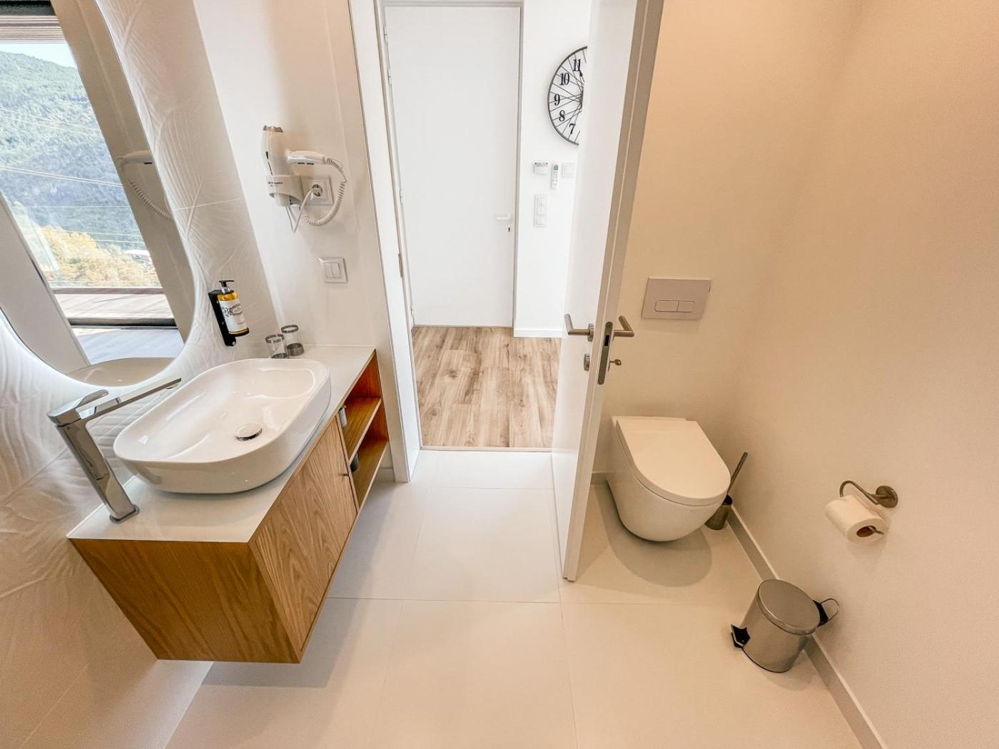One-Bedroom House - Photo 15