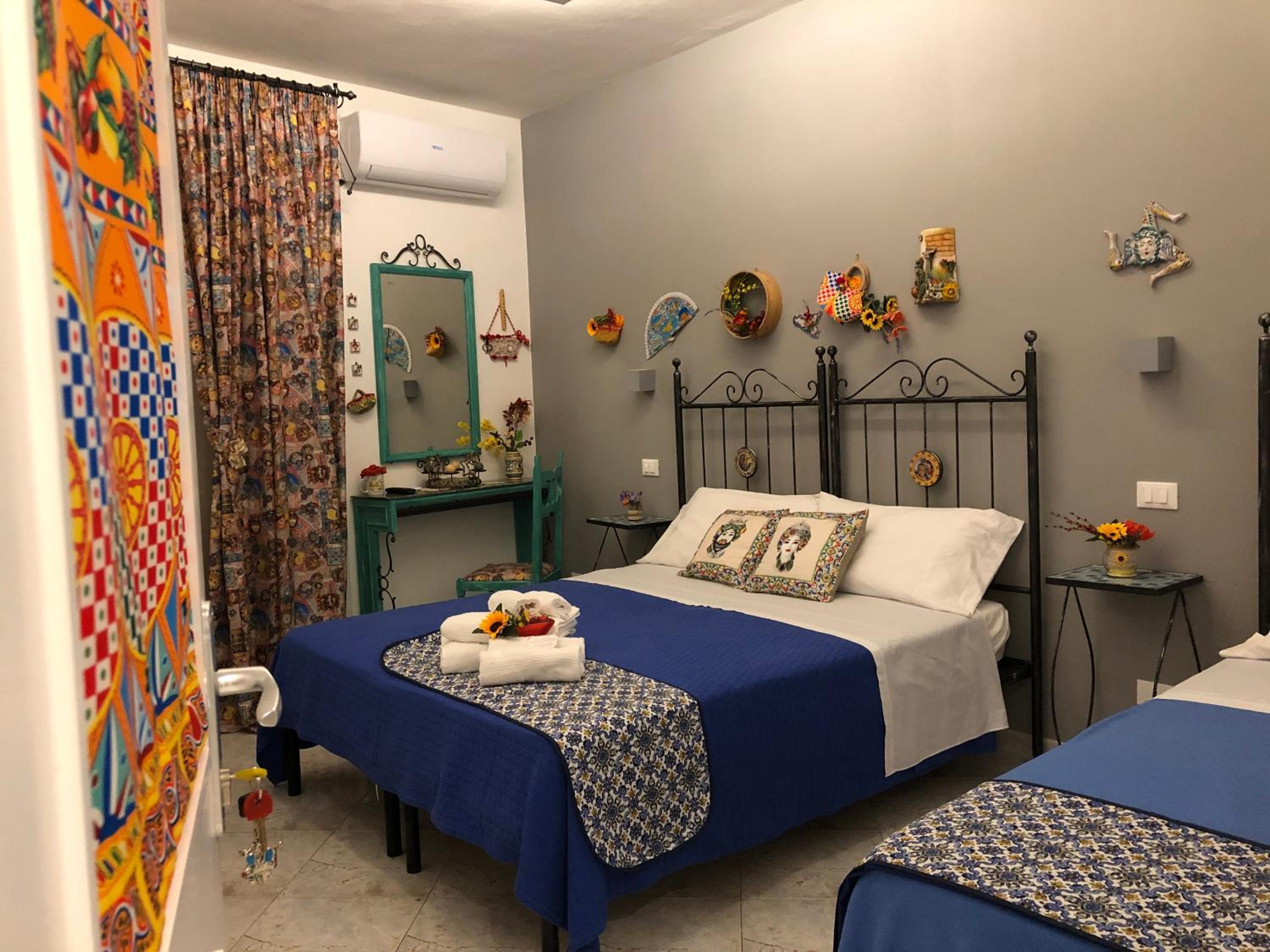Double or Twin Room - Photo 1