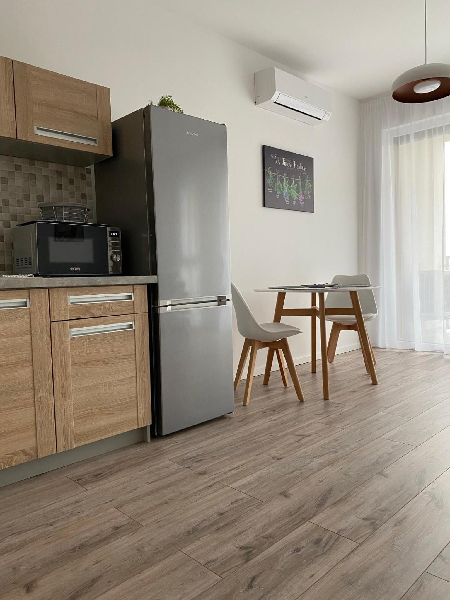 Studio Apartment - Photo 11