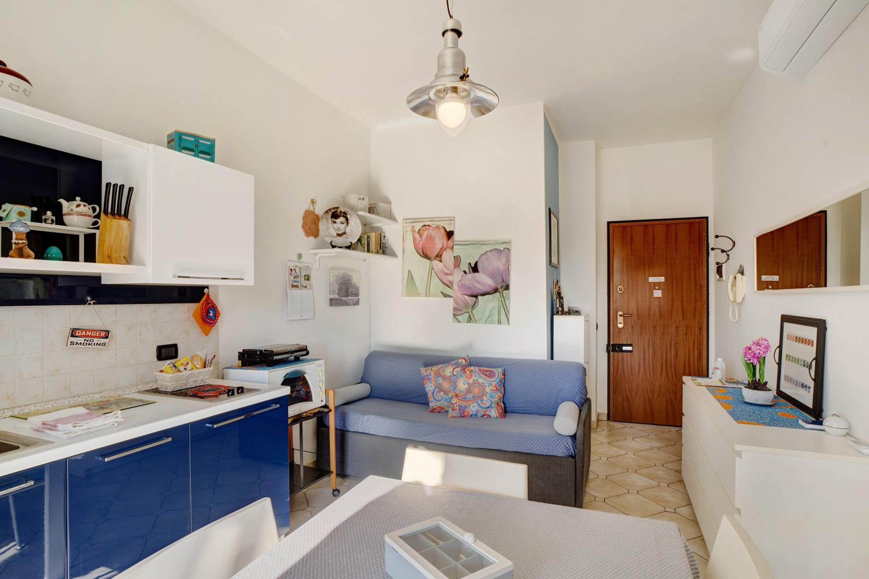 Superior One-Bedroom Apartment with Balcony - Photo 12