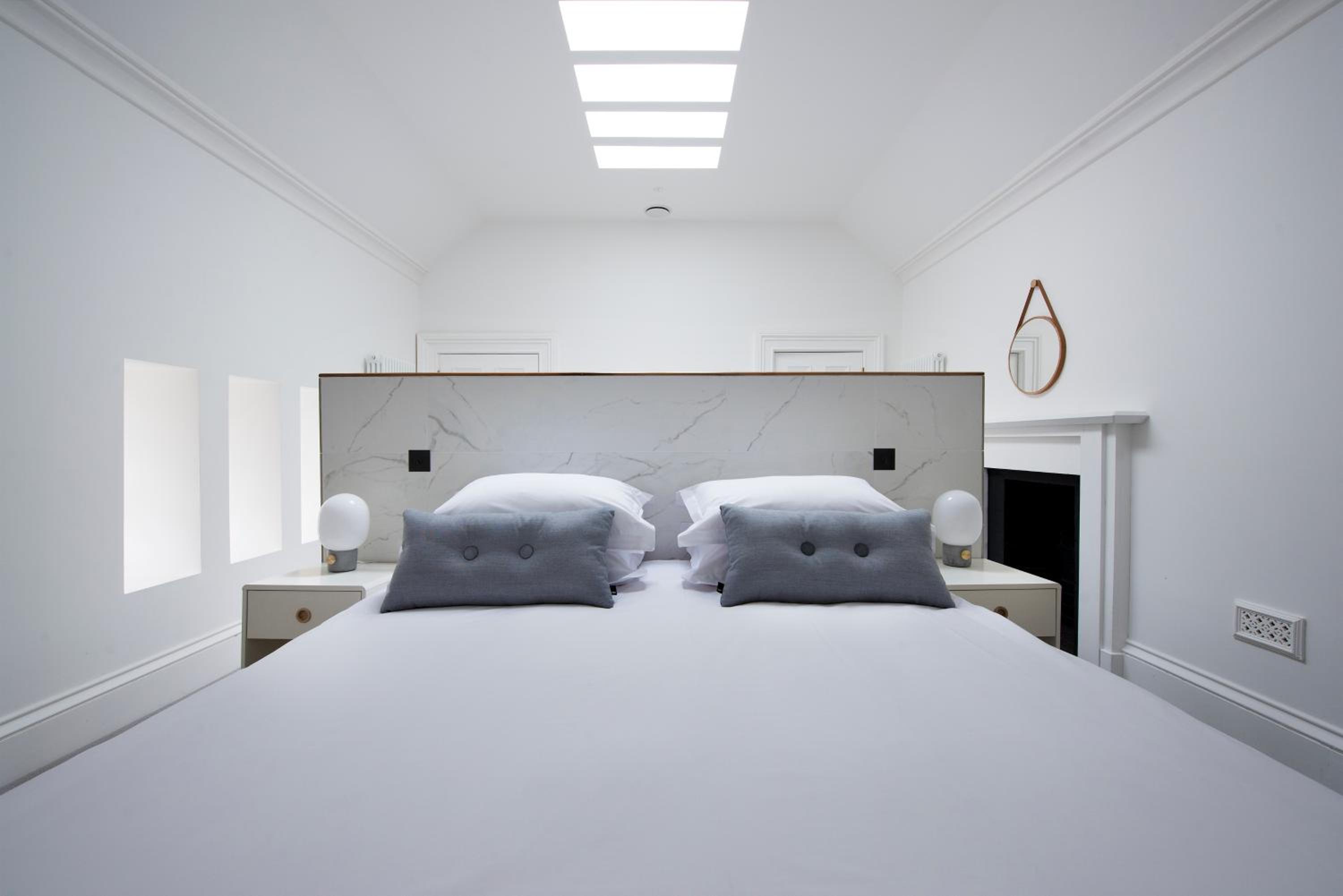 Standard King Room - Photo 1