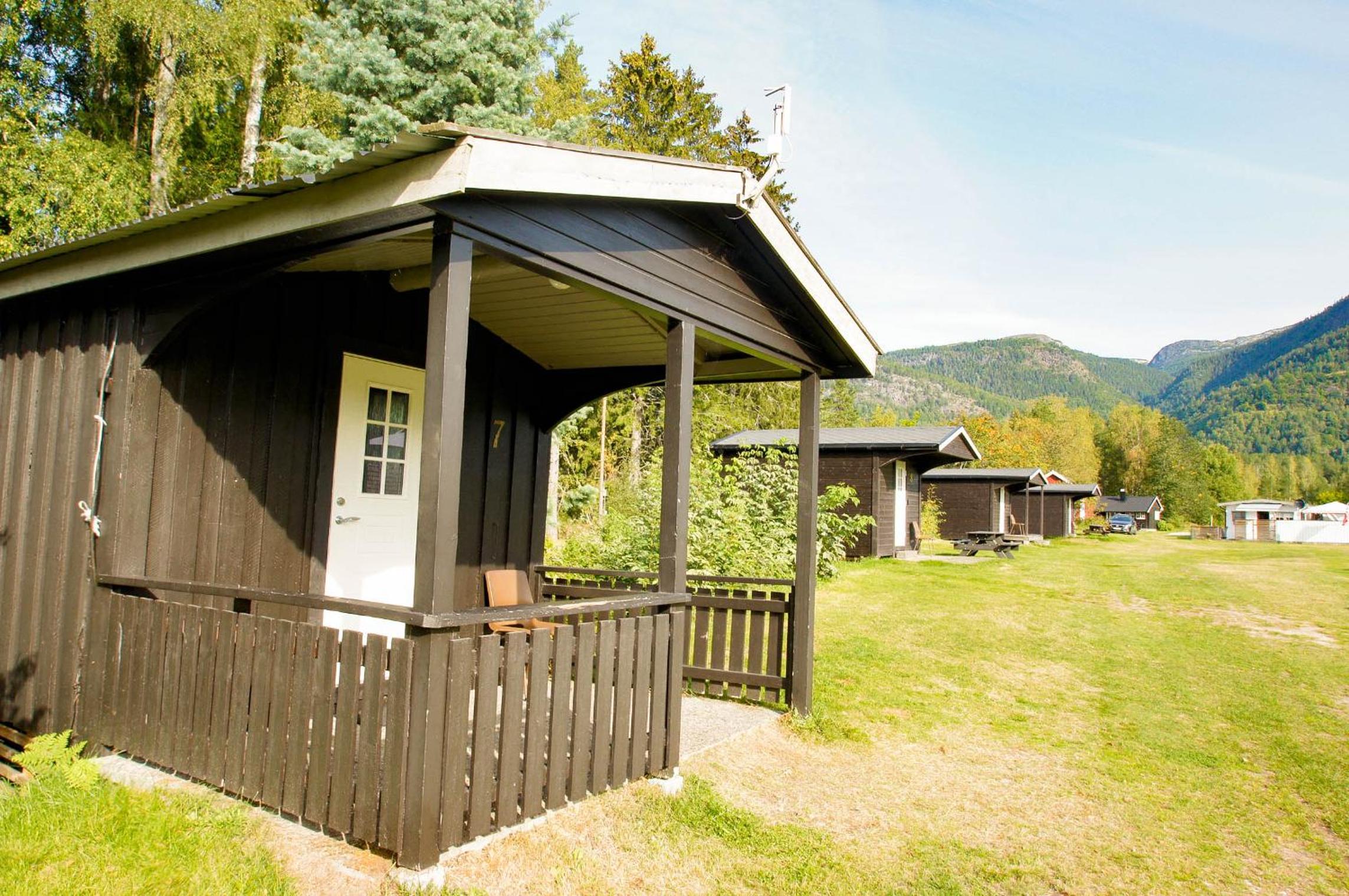 One-Bedroom Cottage - Photo 4