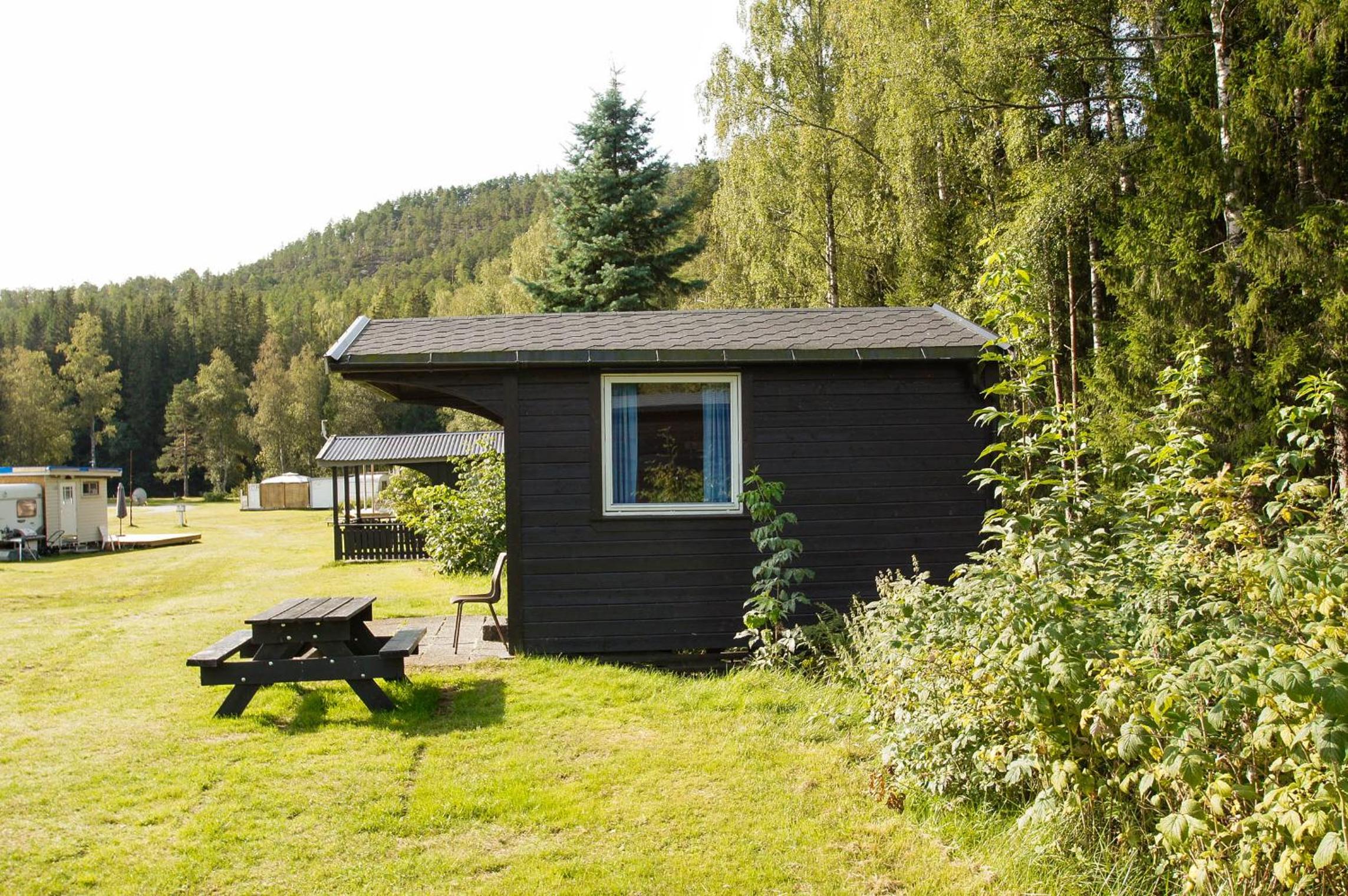 One-Bedroom Cottage - Photo 3