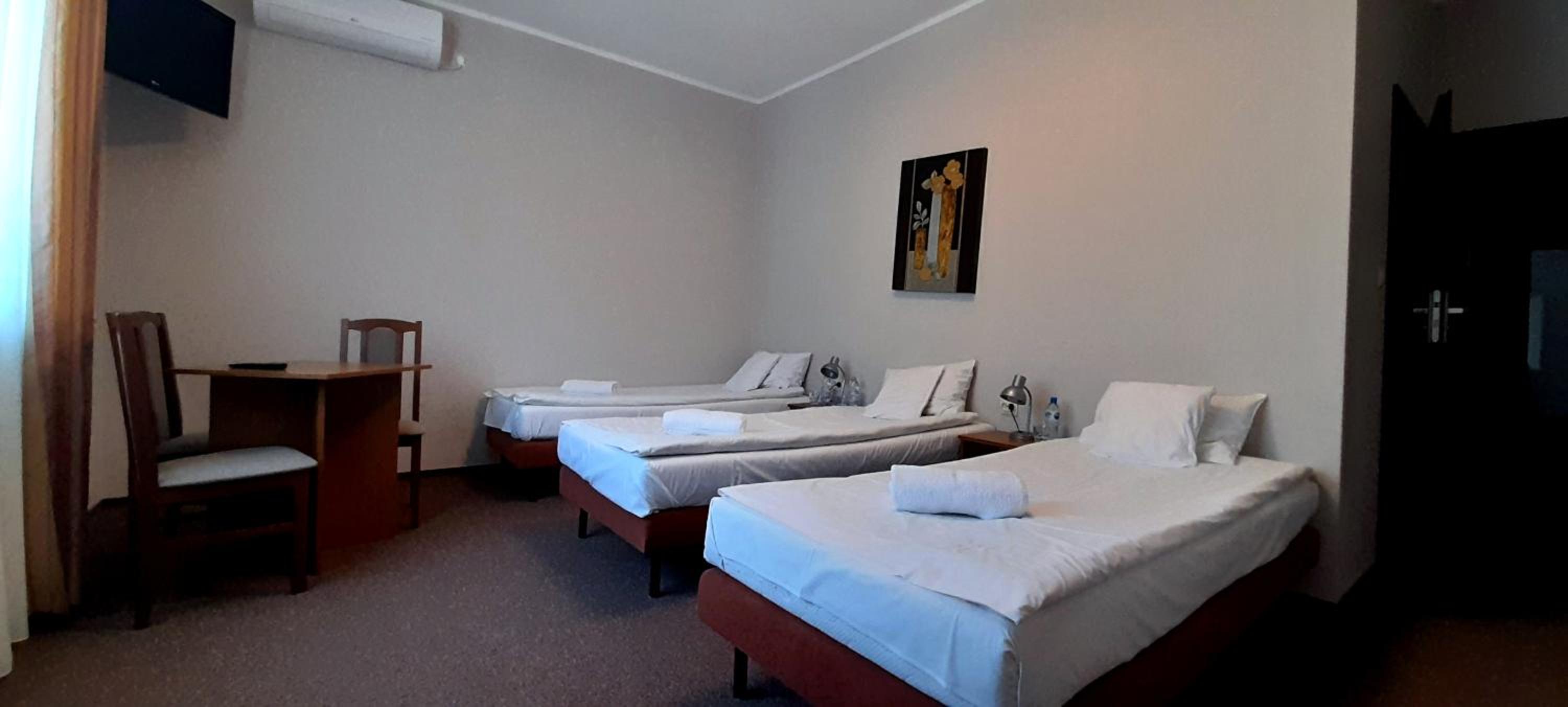 Triple Room - Photo 3