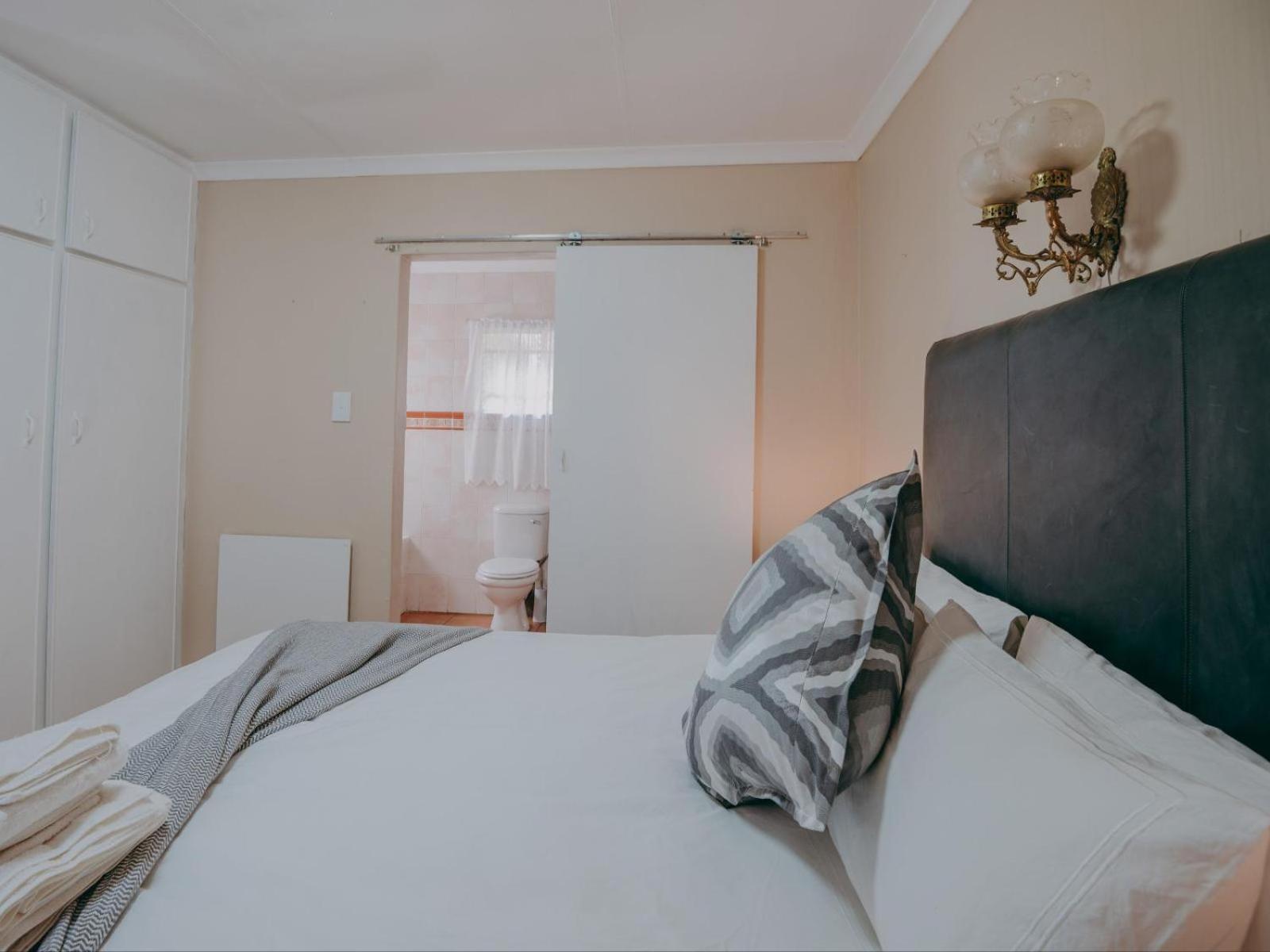 Luxury Apartment - Photo 2