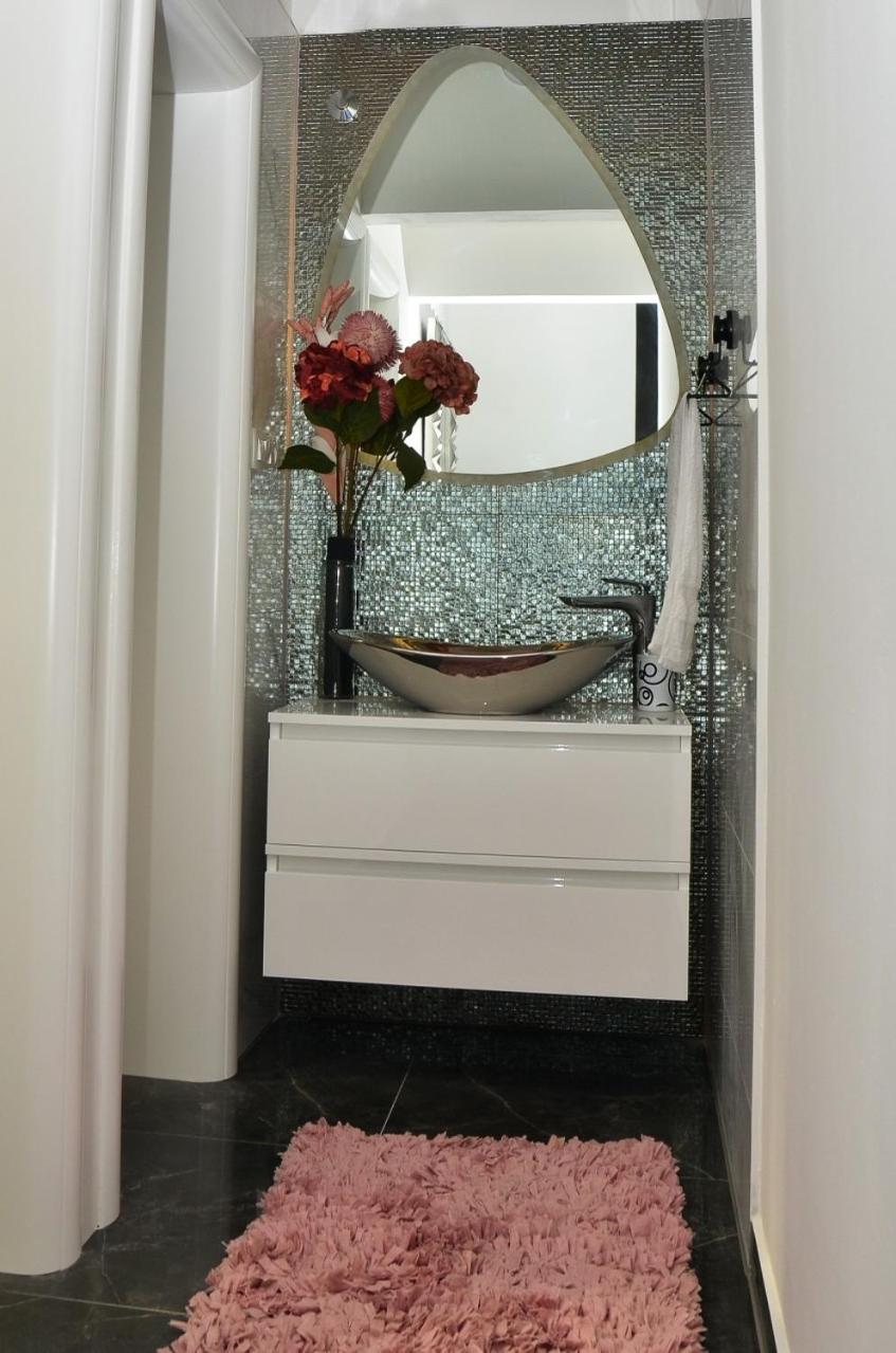 One-Bedroom Apartment - Photo 18
