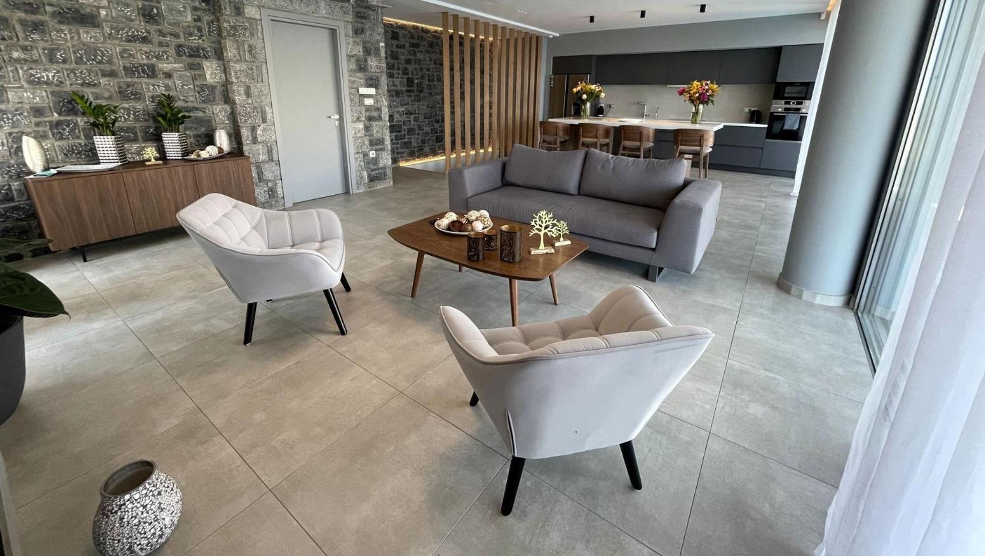 Standard Villa