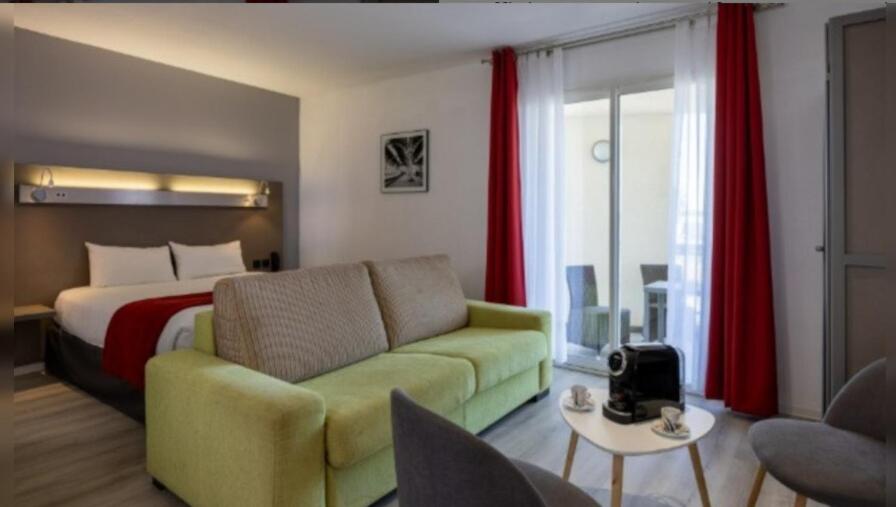 One-Bedroom Suite