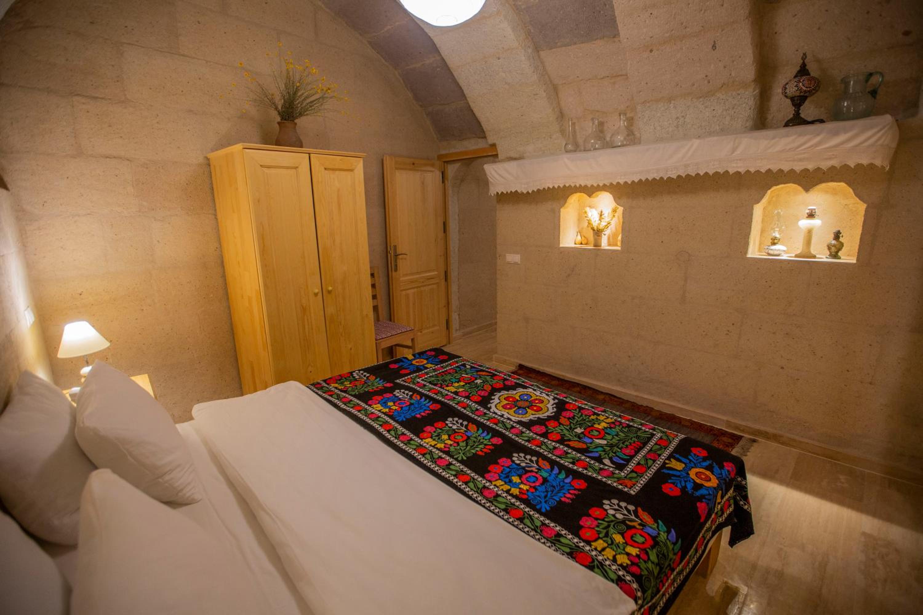 Suite photo 1