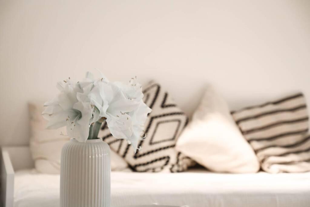 One-Bedroom Apartment - Photo 15