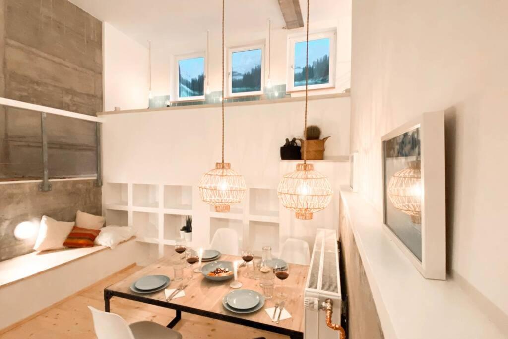 One-Bedroom Apartment - Photo 33