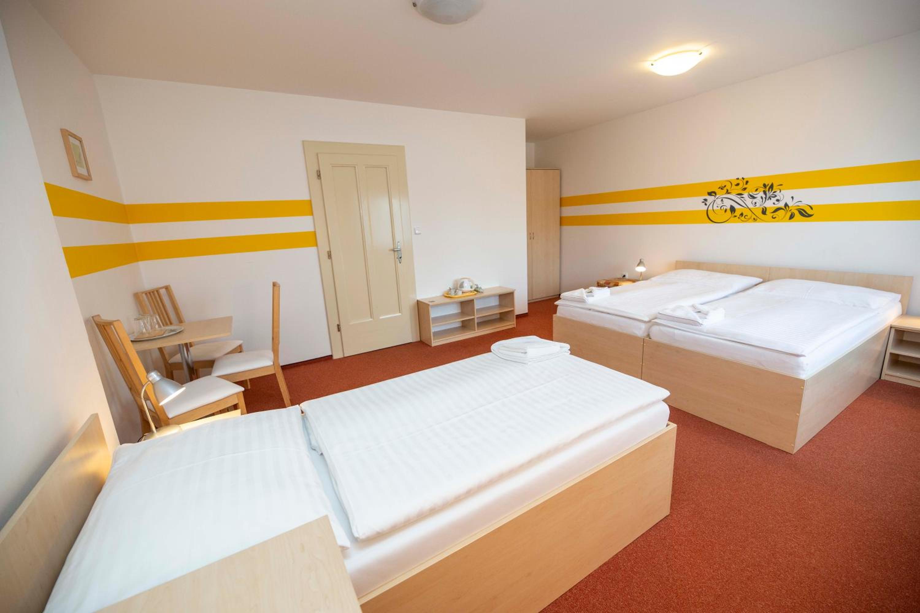Triple Room photo 3