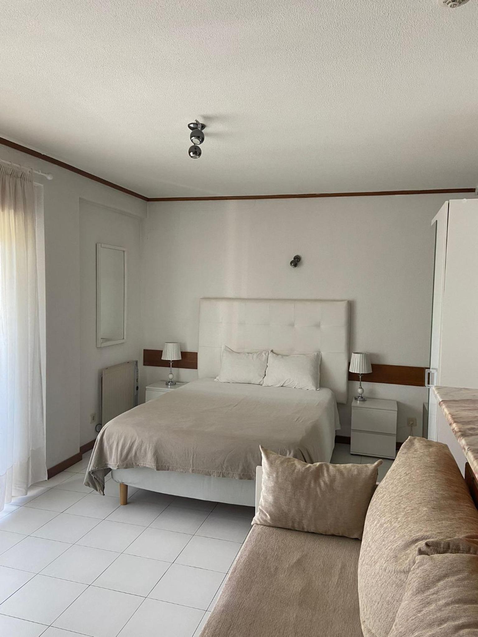 Studio Apartment - Photo 7