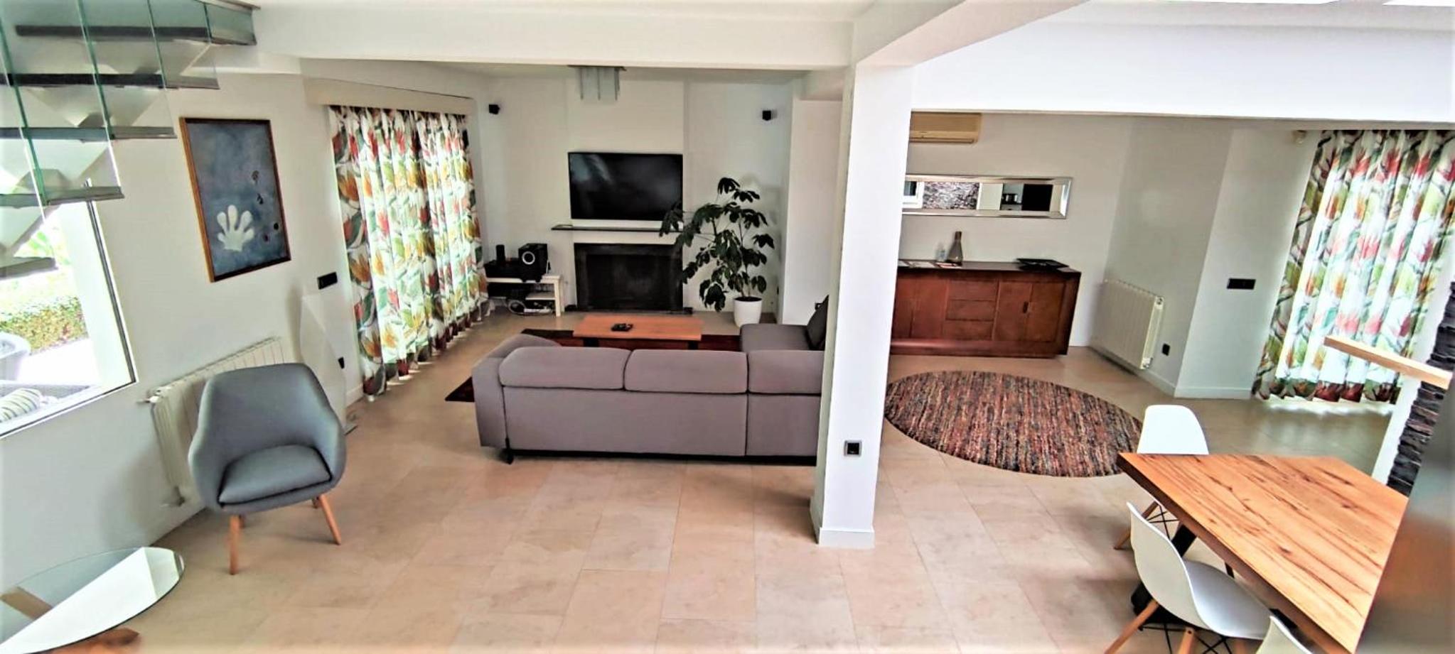 Villa con piscina privada