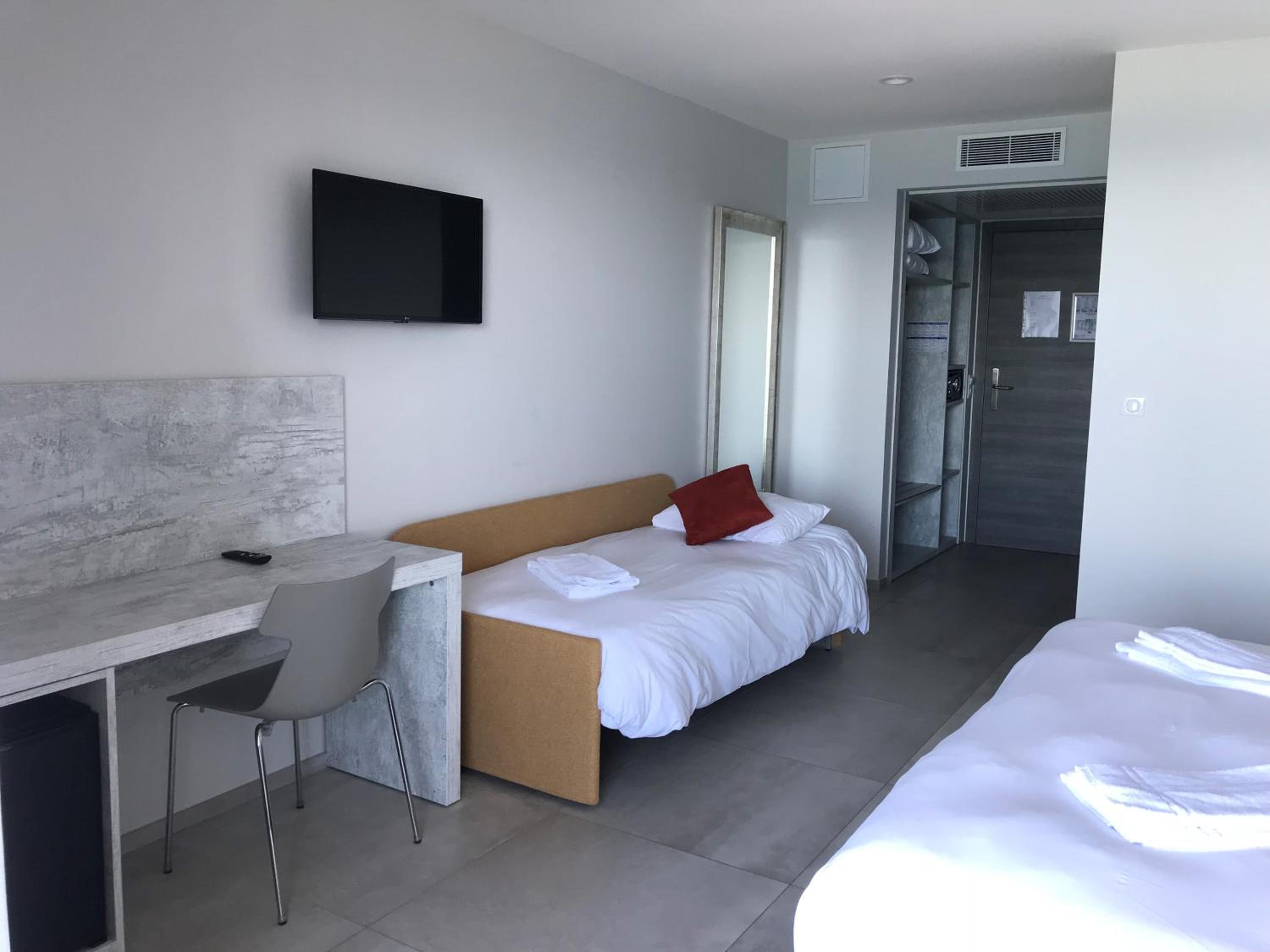 Triple Room with Sea View photo 2