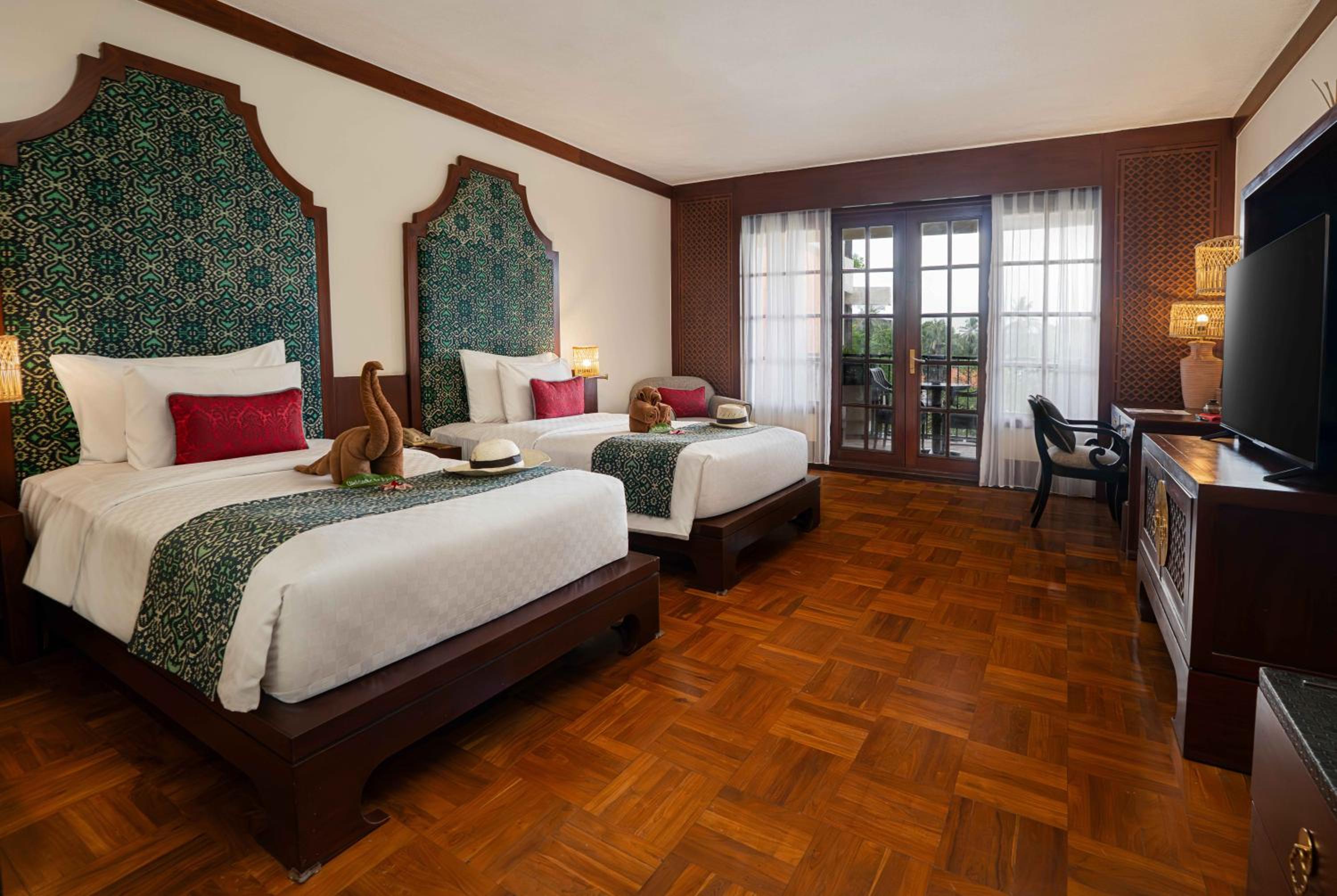 The Ayodya Palace Twin Room with Club Benefits photo 3