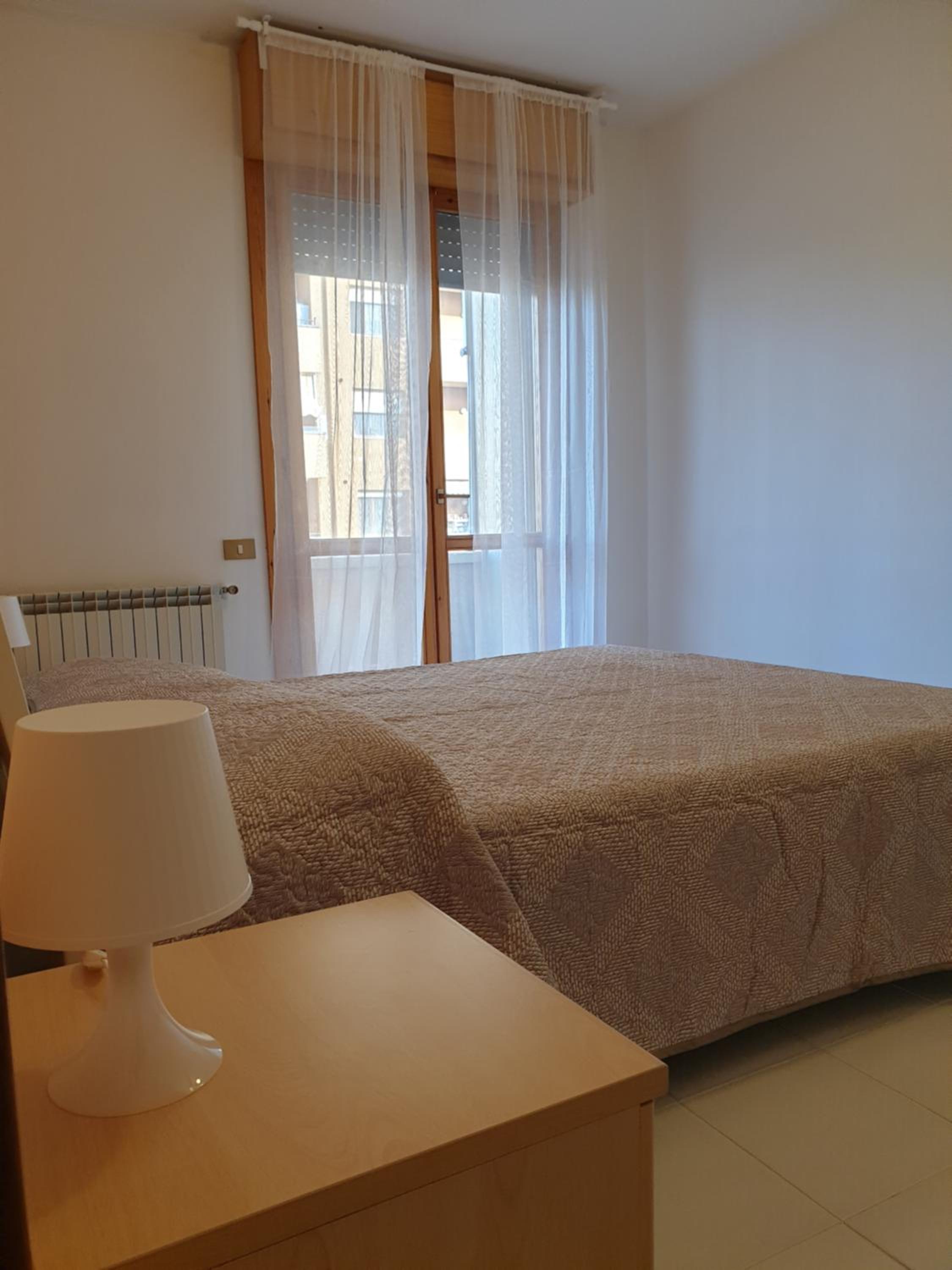 One-Bedroom Apartment - Photo 30