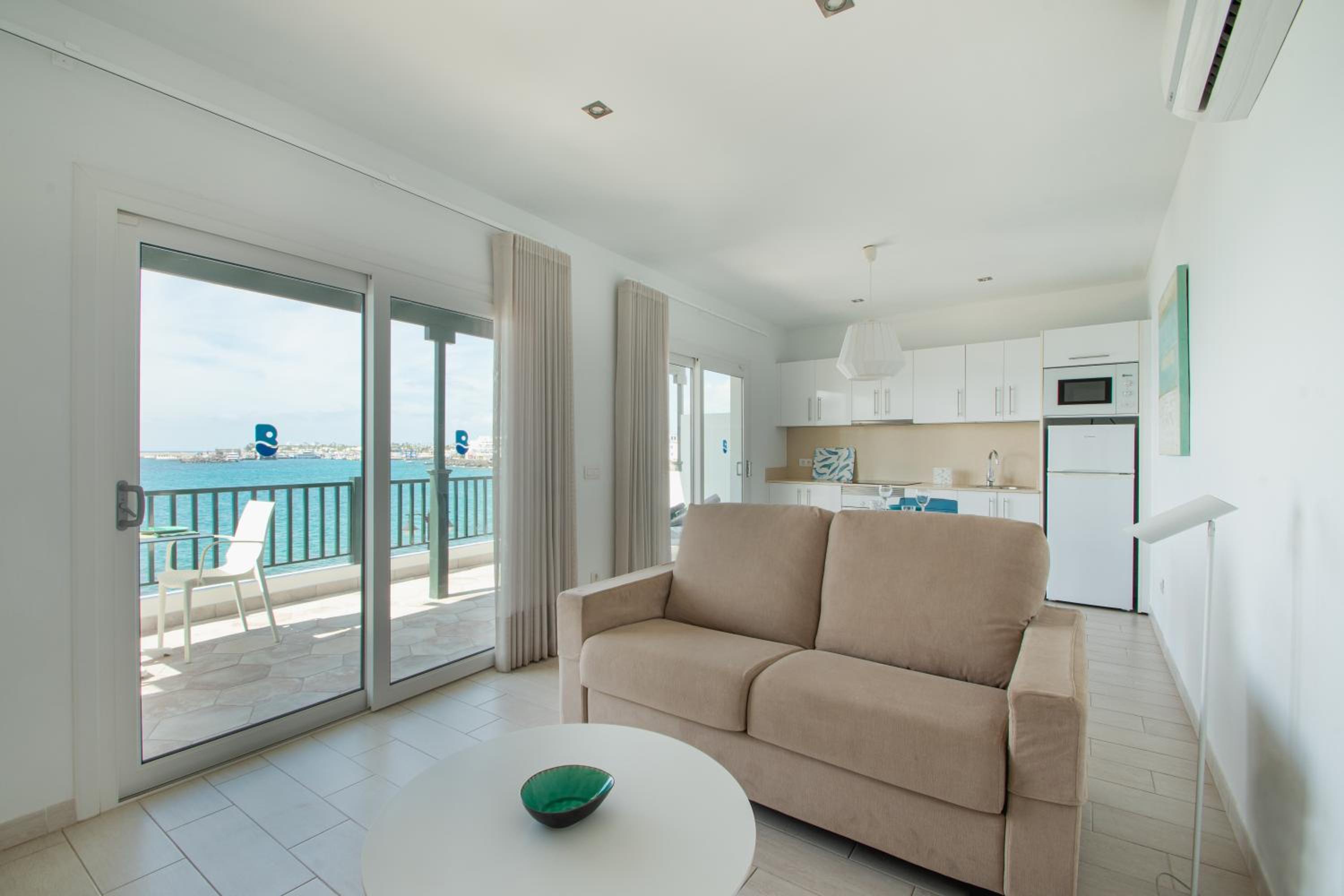 Apartamento con vista al mar