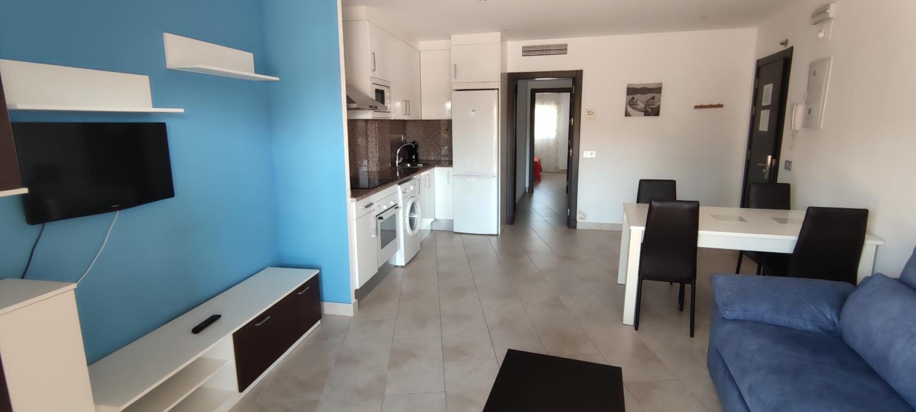Apartamento de una habitación con terraza