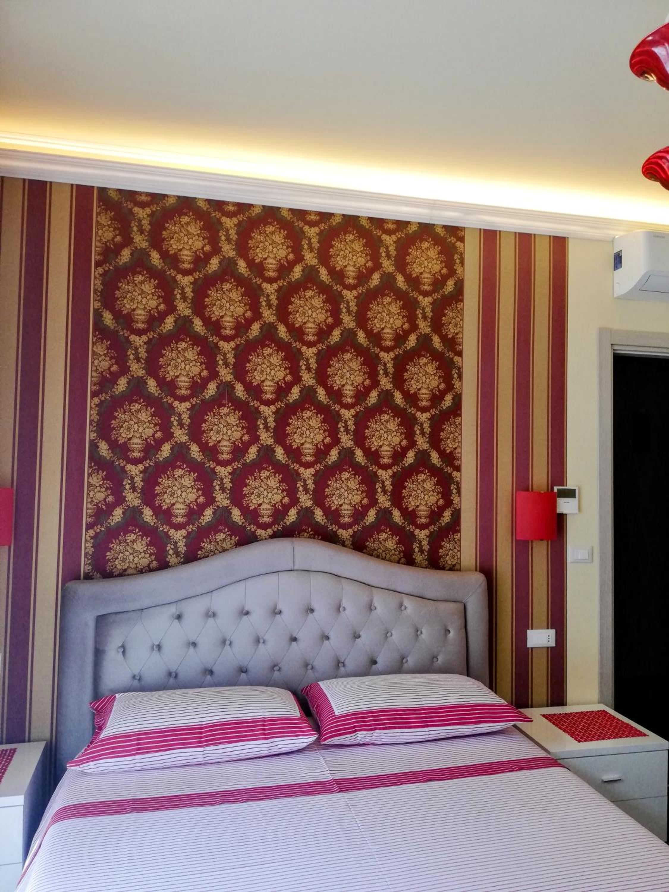 Double Room with Private Bathroom - Photo 53