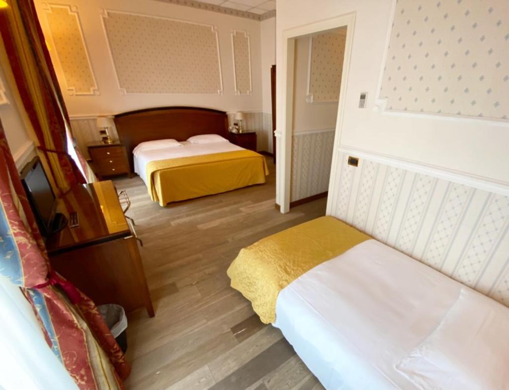 Triple Room photo 2