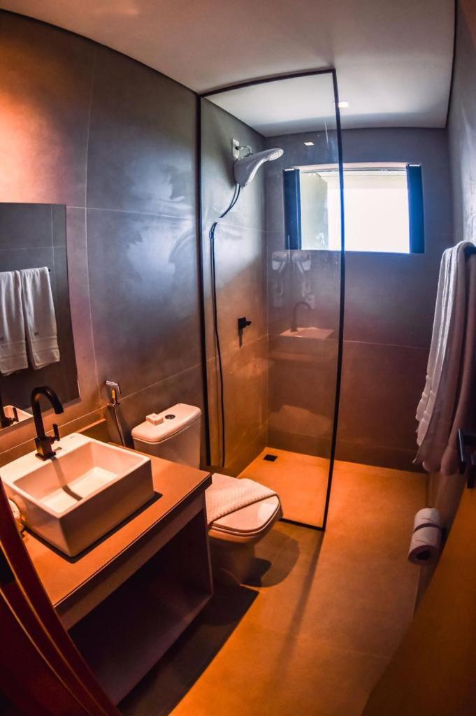 Deluxe Double or Twin Room with Sea View - Photo 11