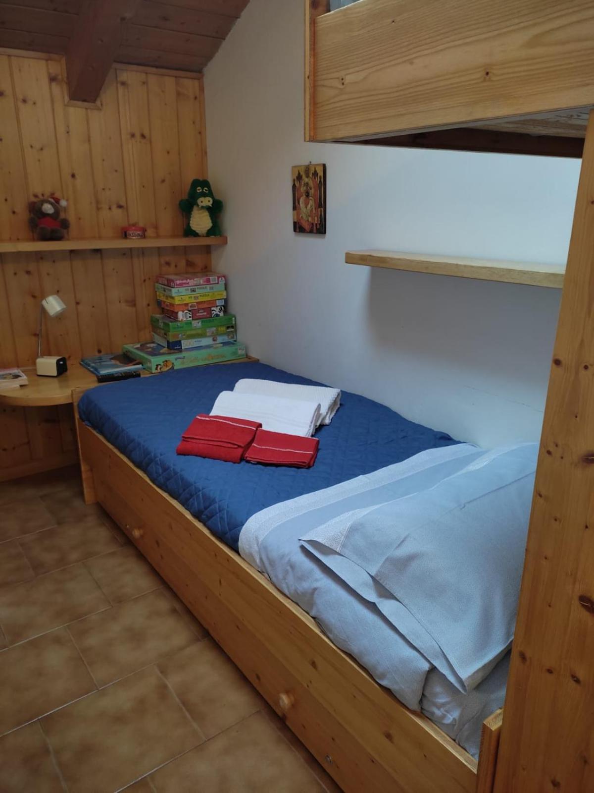Three-Bedroom Apartment - Photo 30