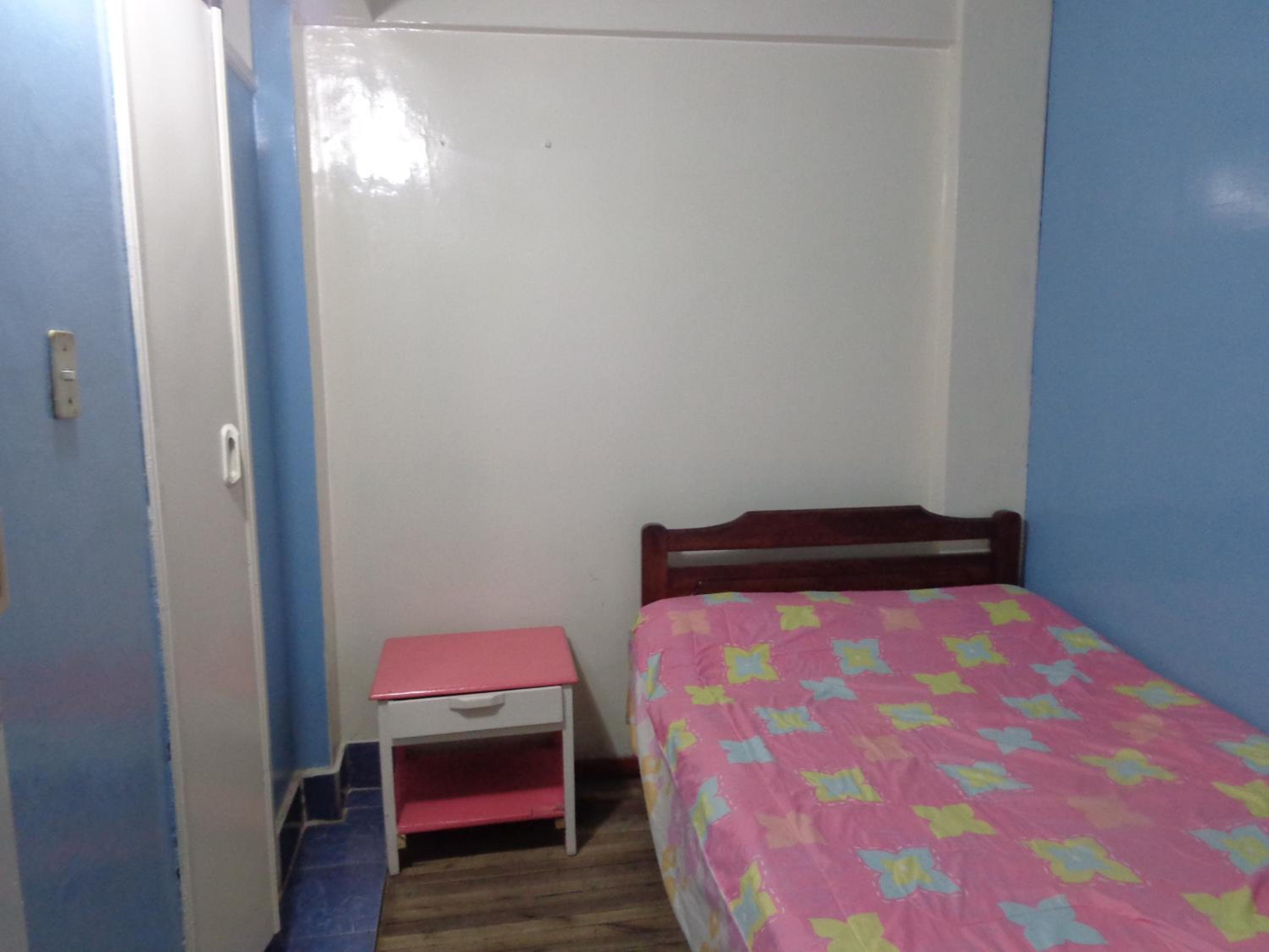 Double Room with Shared Bathroom photo 3