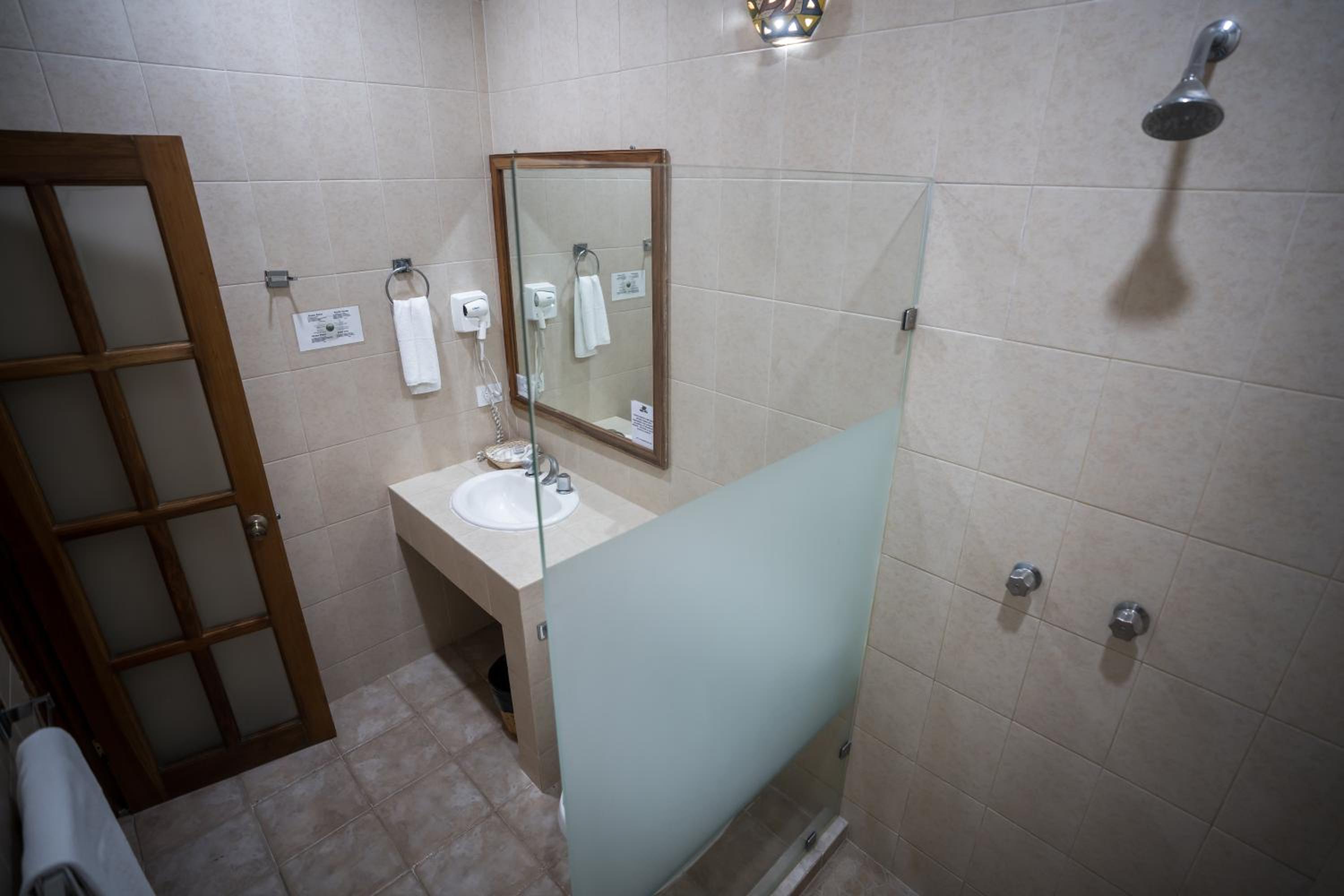 Small Double Room photo 2