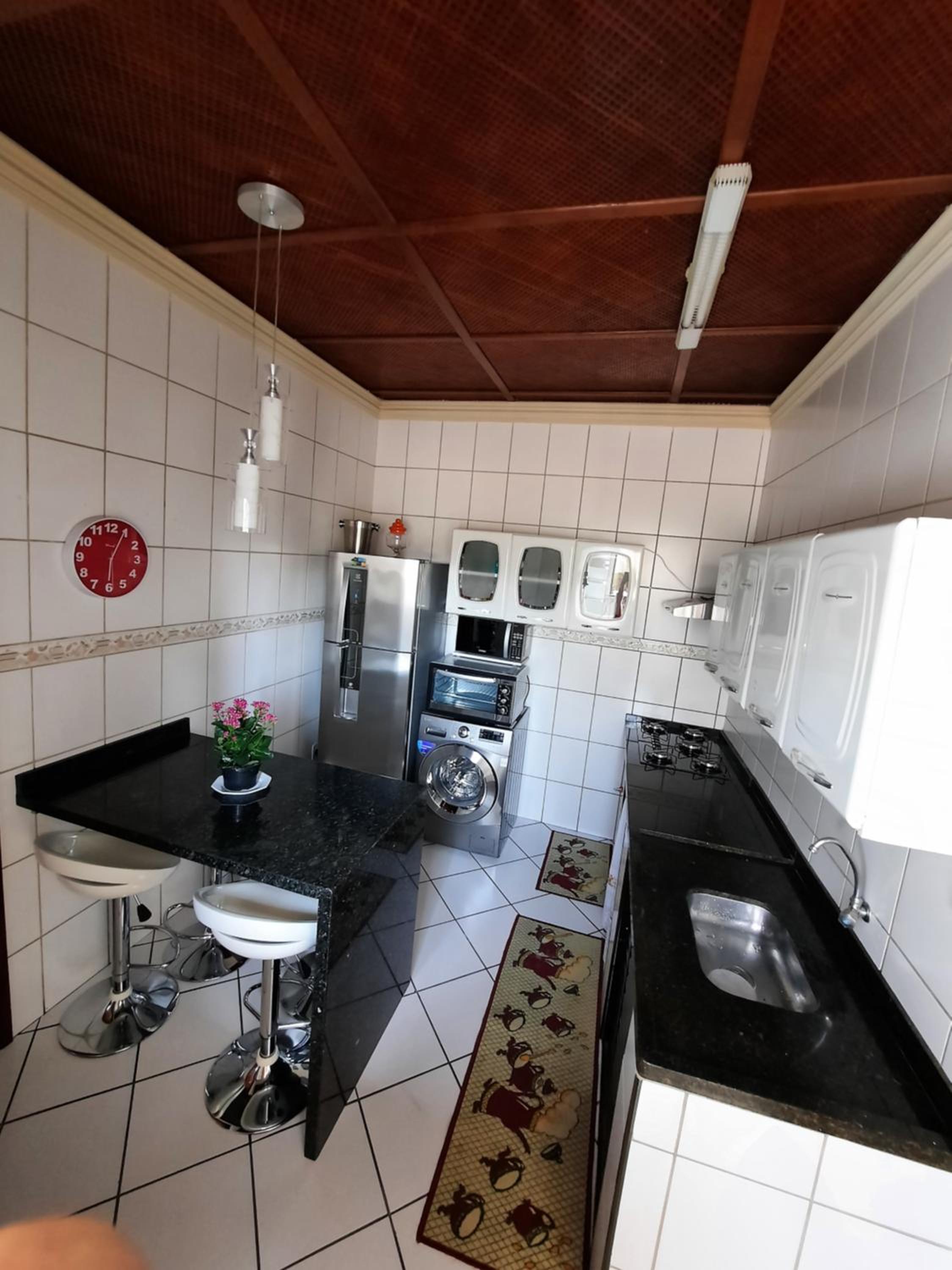 Family Room - Photo 19