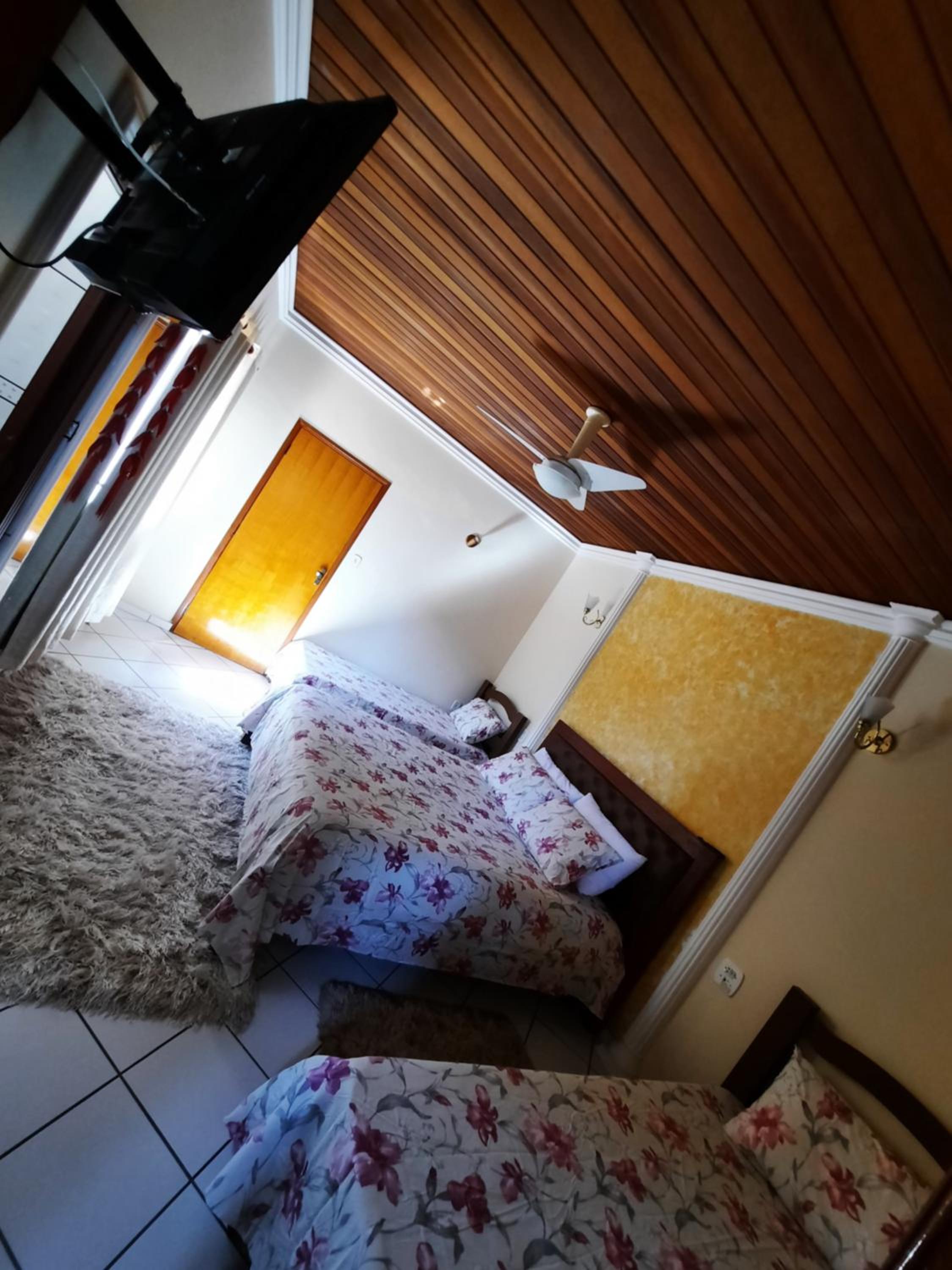 Family Room - Photo 21