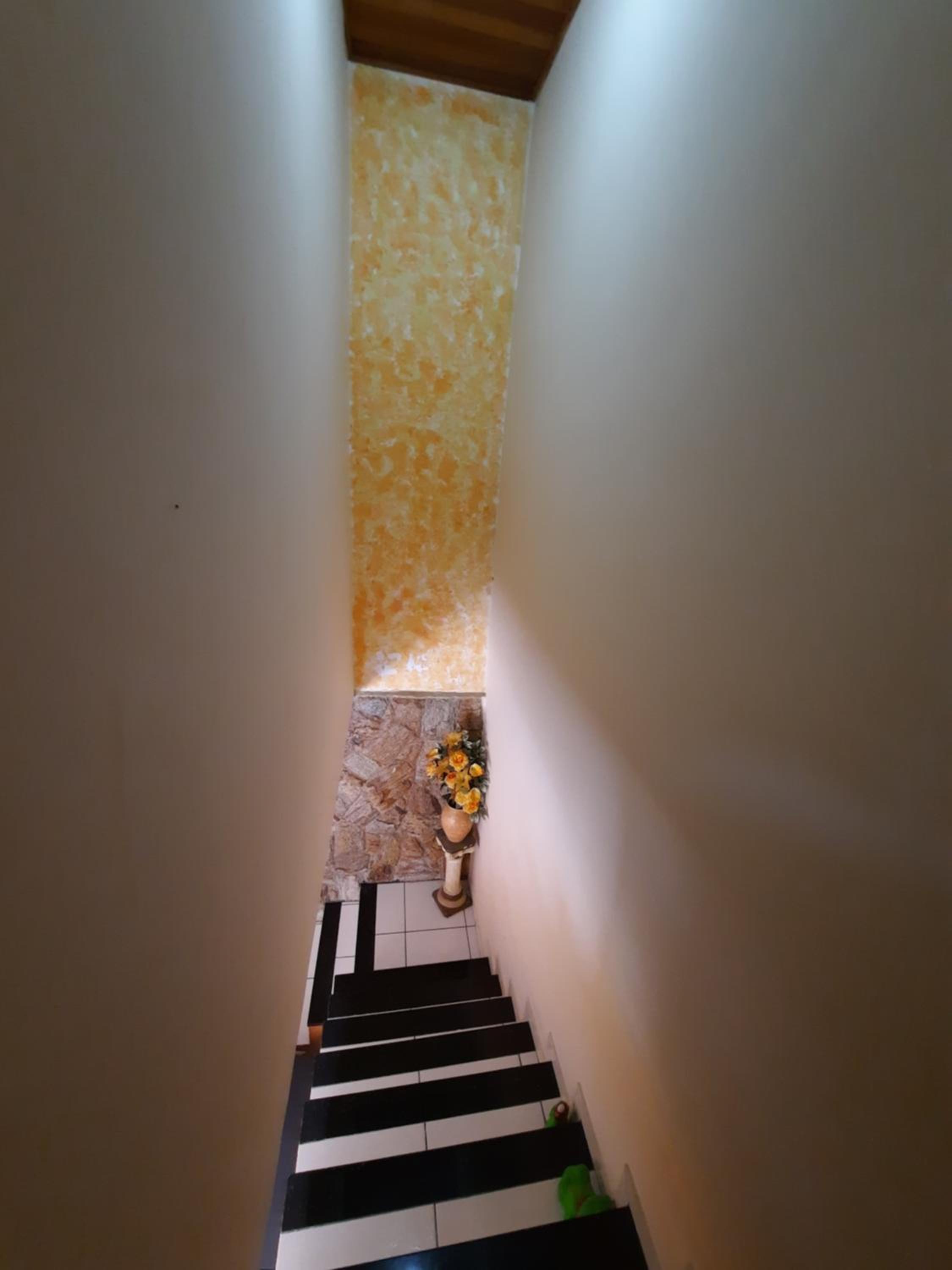 Family Room - Photo 22