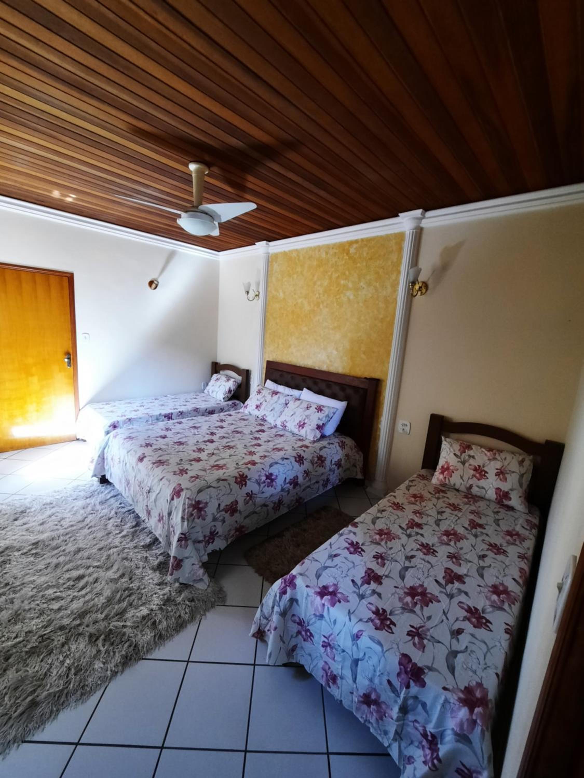 Family Room - Photo 27