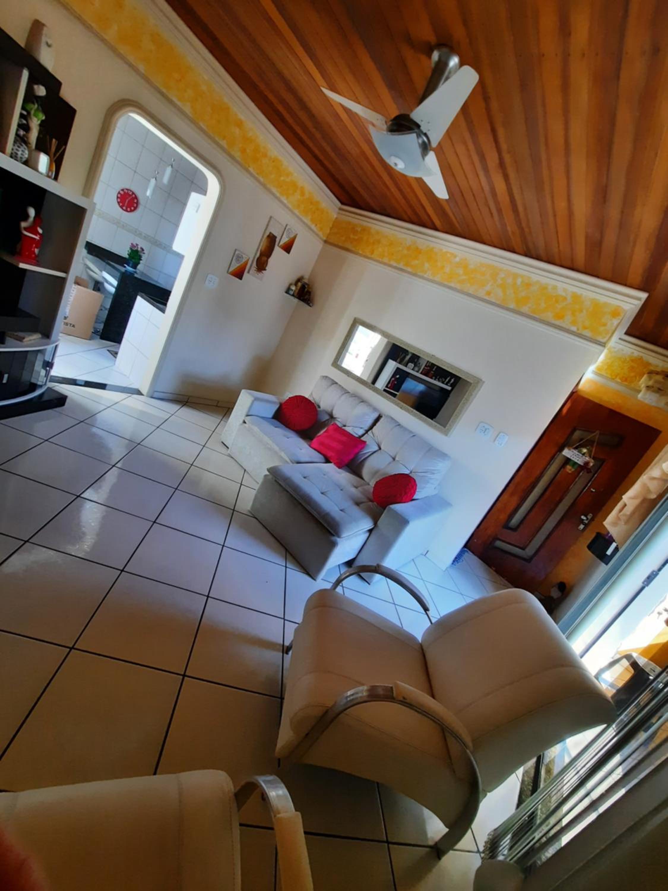 Family Room - Photo 3