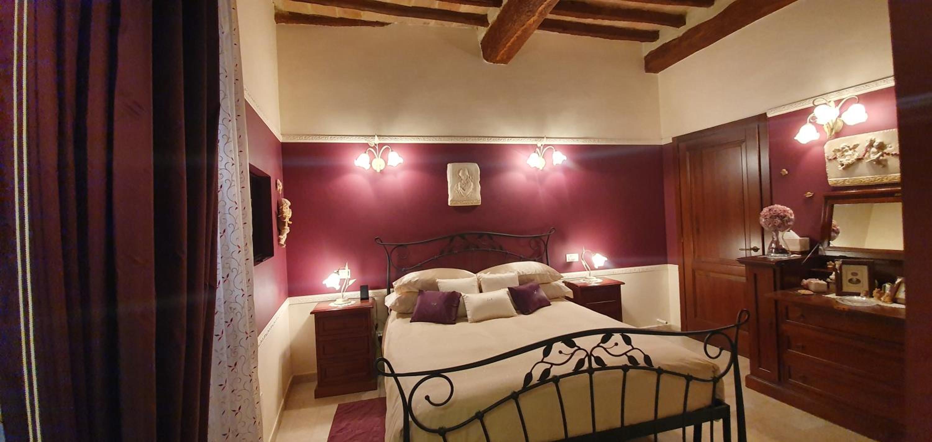 Deluxe Double Room - Photo 1