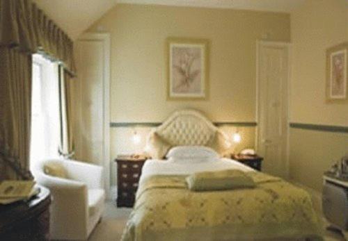 Standard Double Room - Photo 2