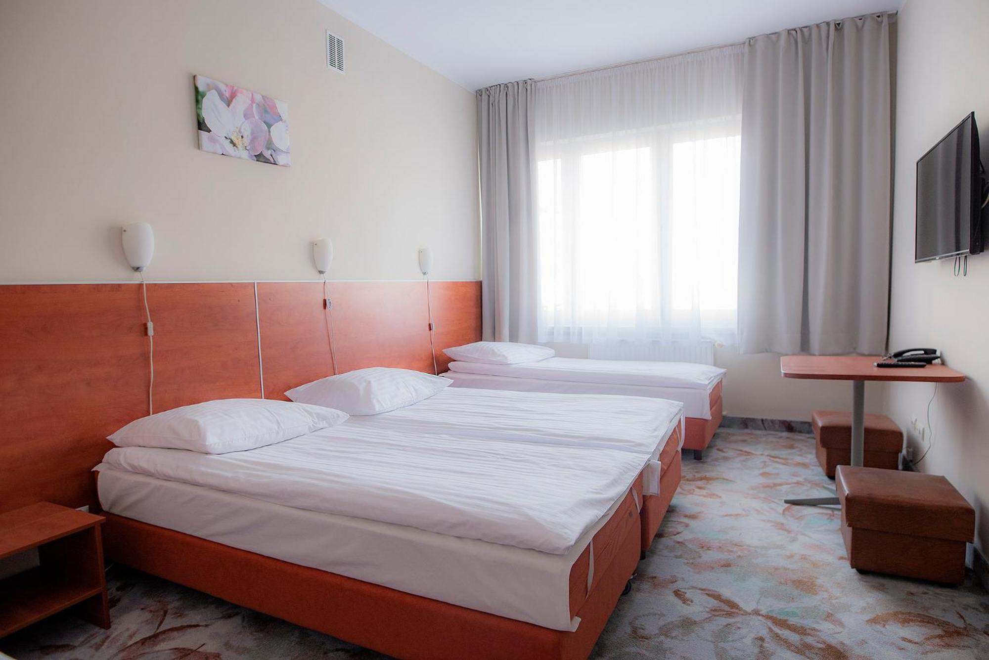 Triple Room - Photo 1