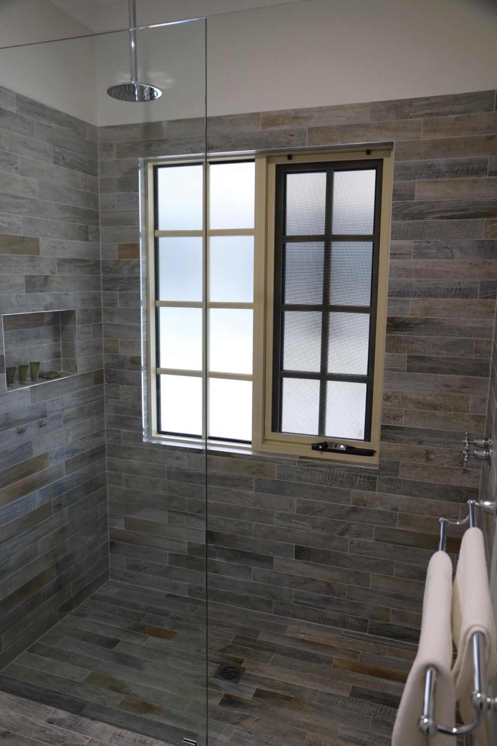 Family Room - Photo 11