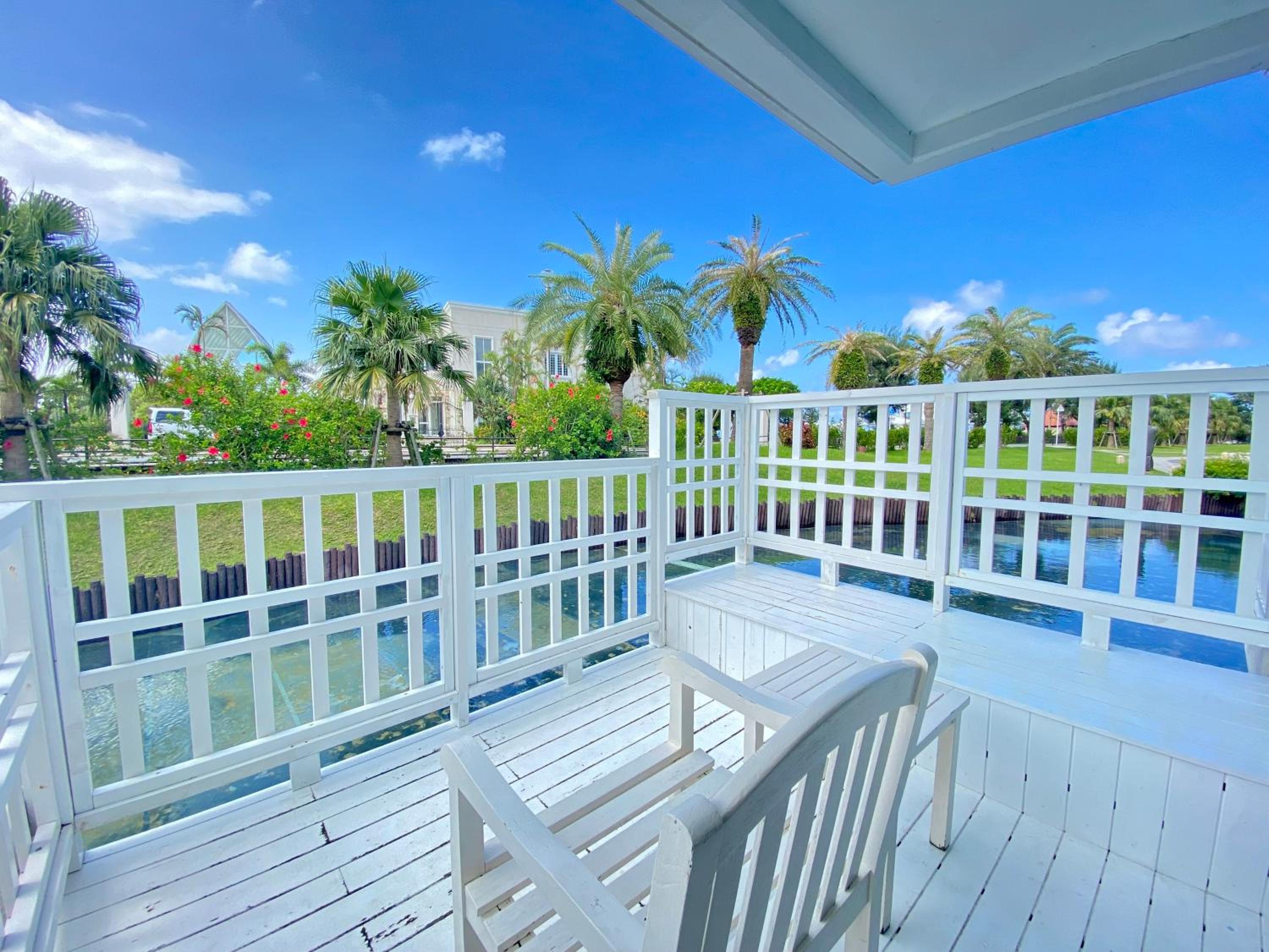 Palm Cottage - Photo 2