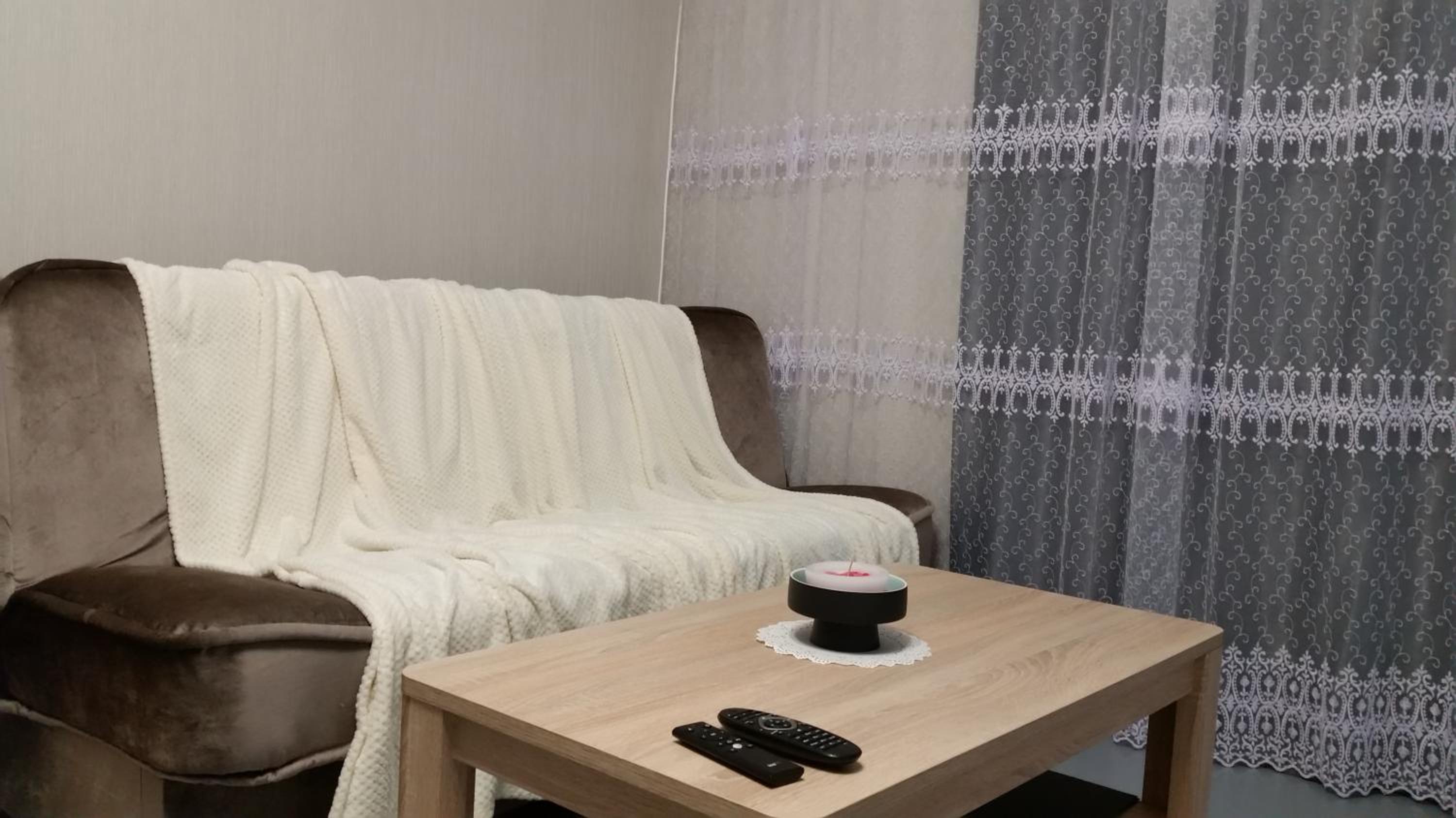 Studio Apartment - Photo 3