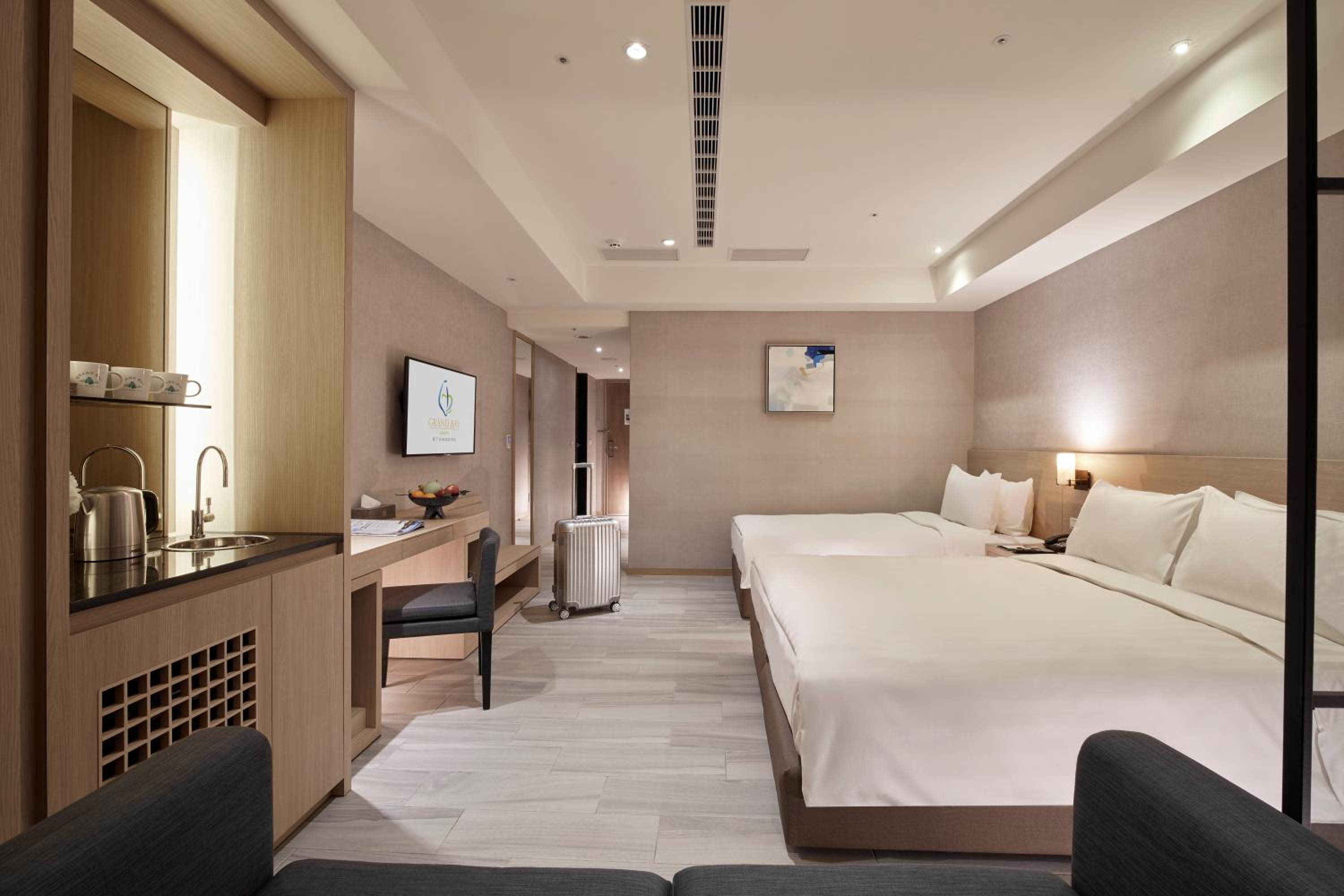 Elite Triple Room
