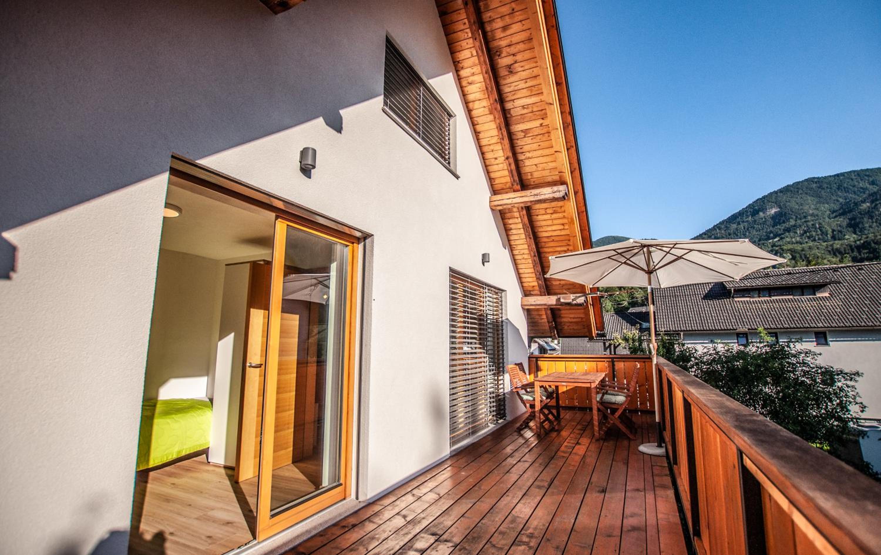 Apartment with Terrace photo 2