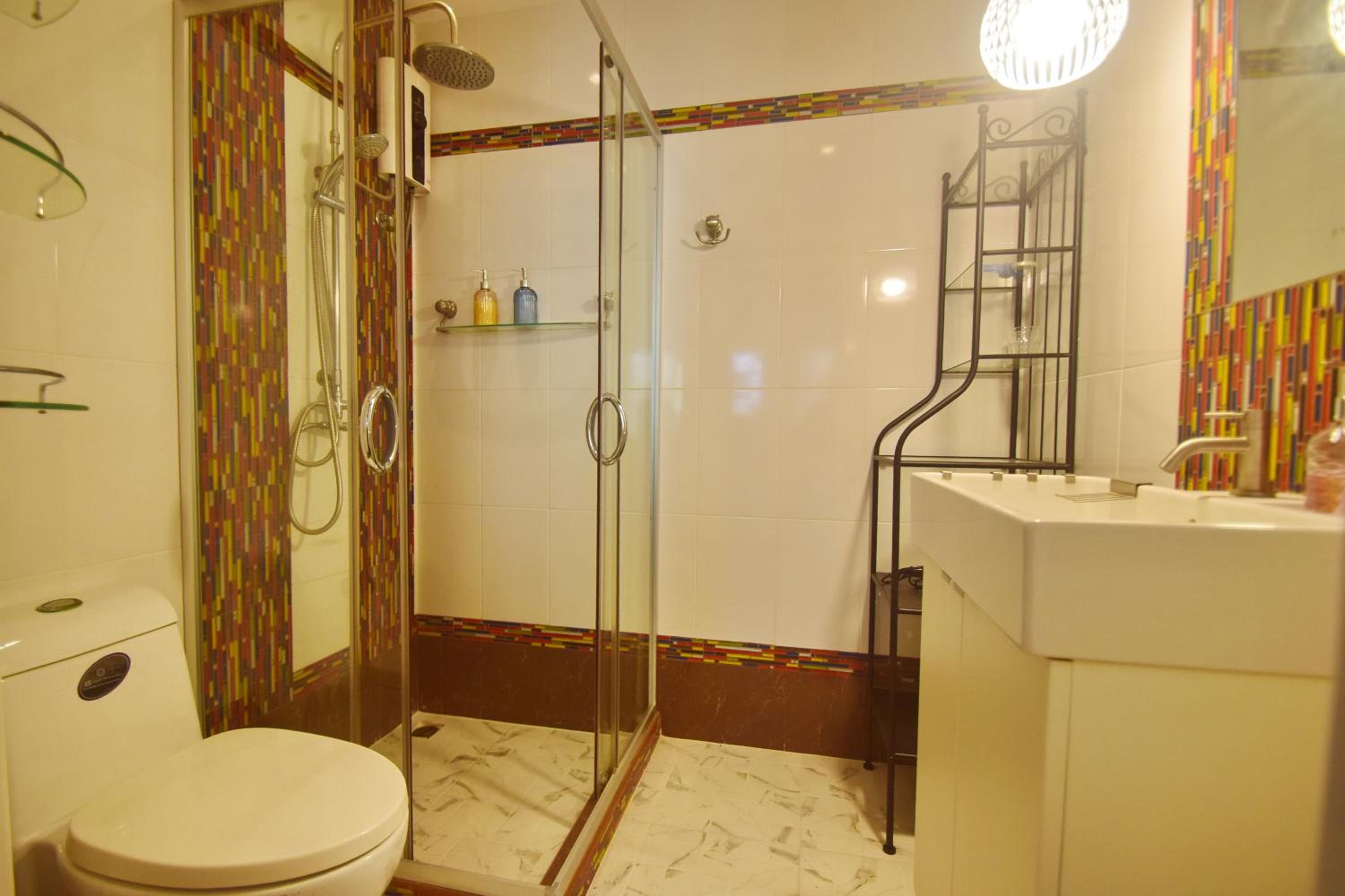 Three-Bedroom Townhouse - Photo 45