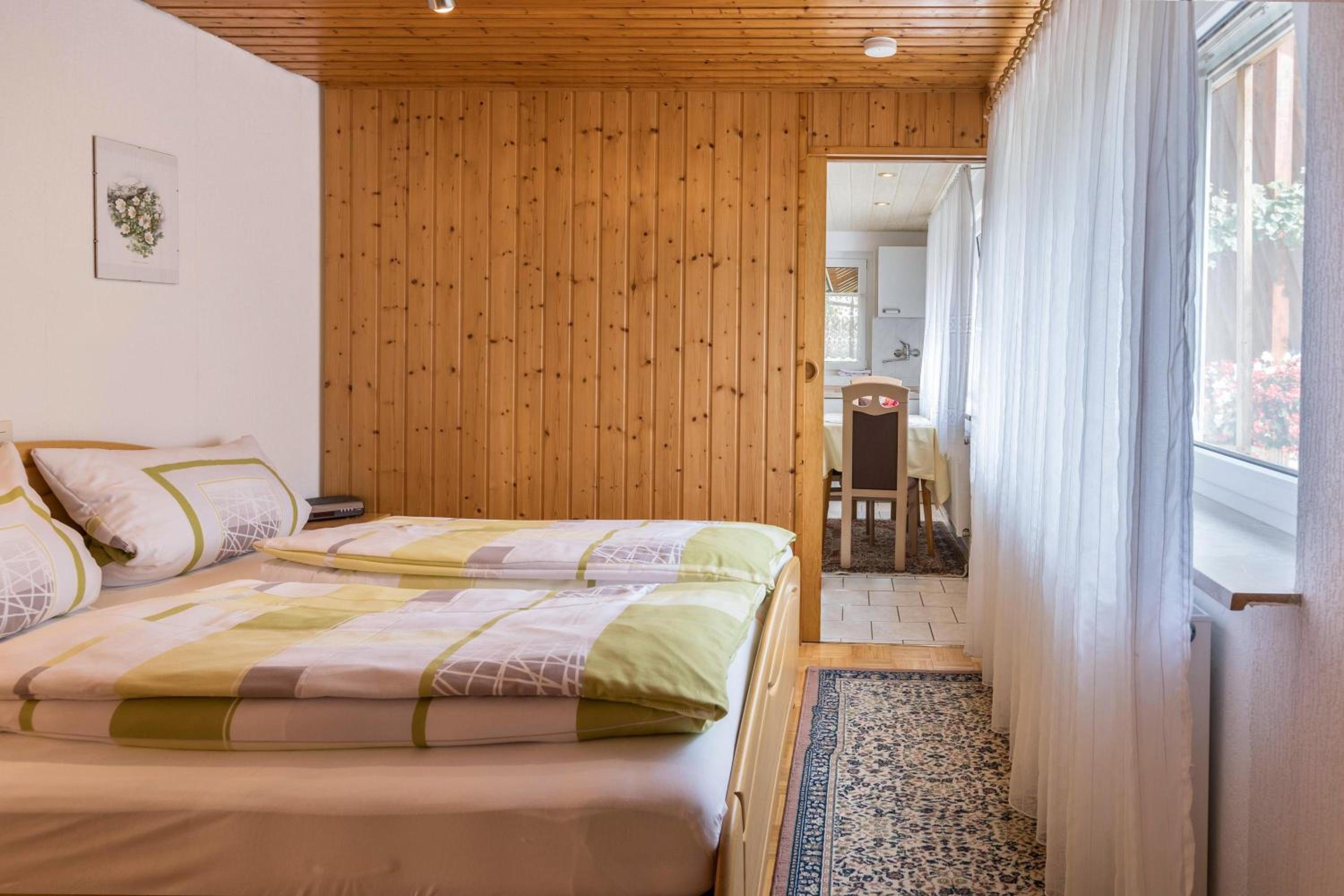 One-Bedroom Apartment with Garden