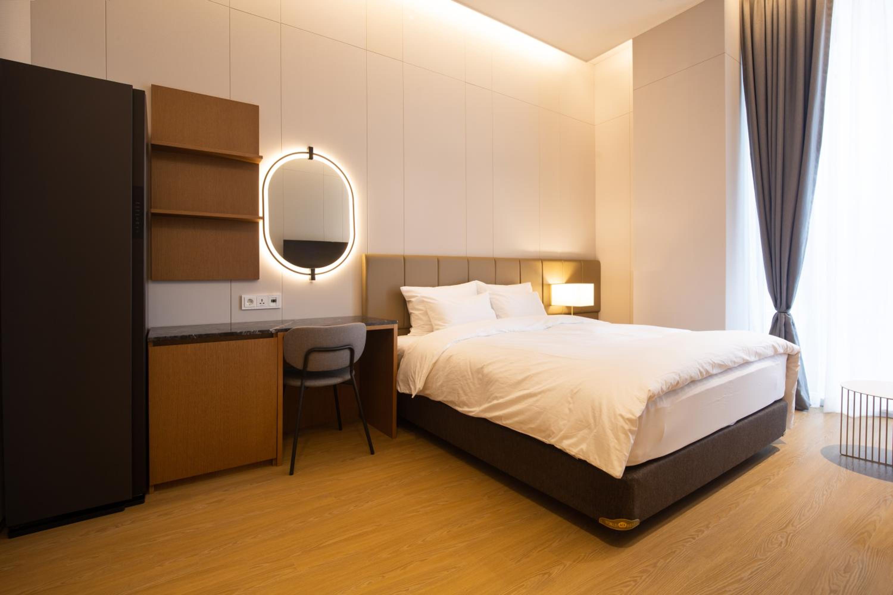 Deluxe Double Room - Photo 1